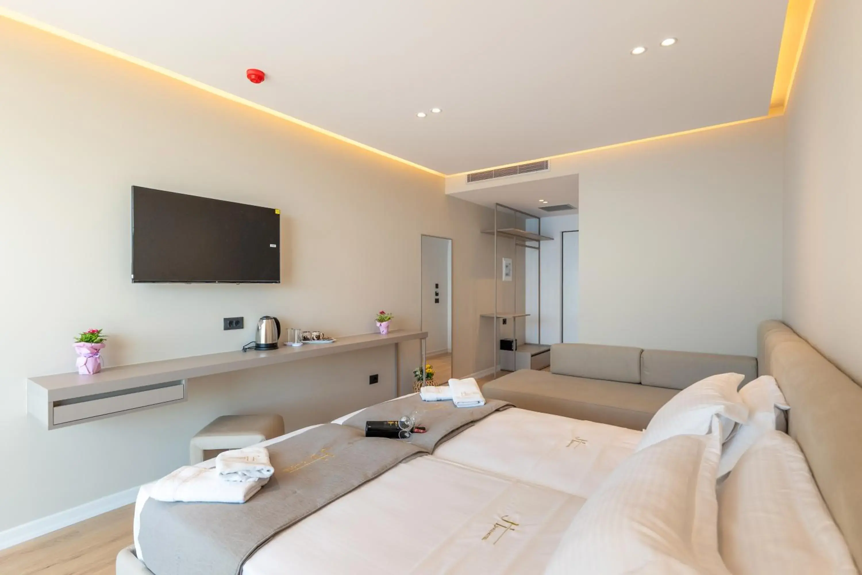 Bed in Jako Premium Hotel Bed in Jako Premium Hotel