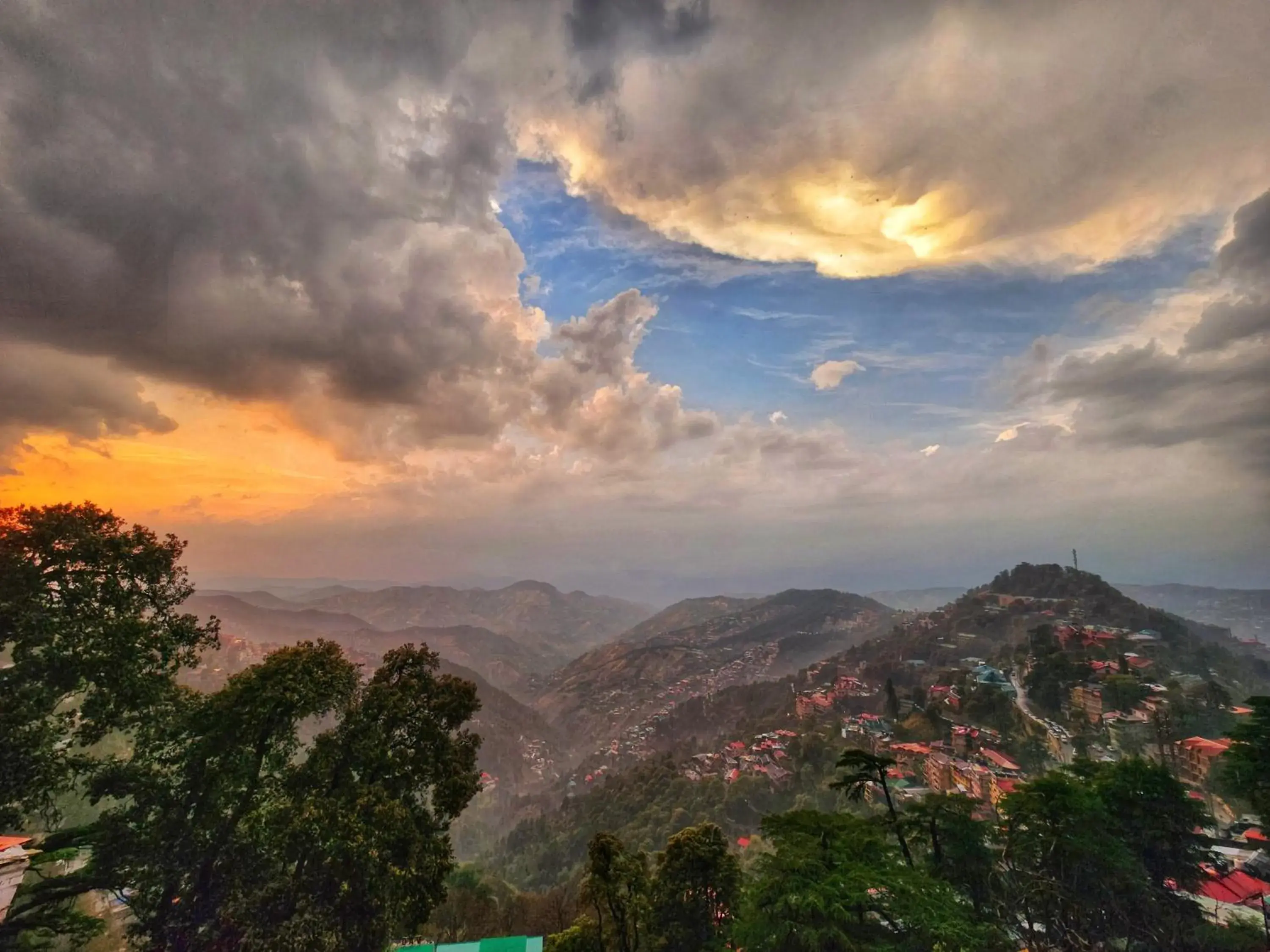 Florence B&B Near Mall Road - Amazing Valley View Florence B&B Near Mall Road - Amazing Valley View