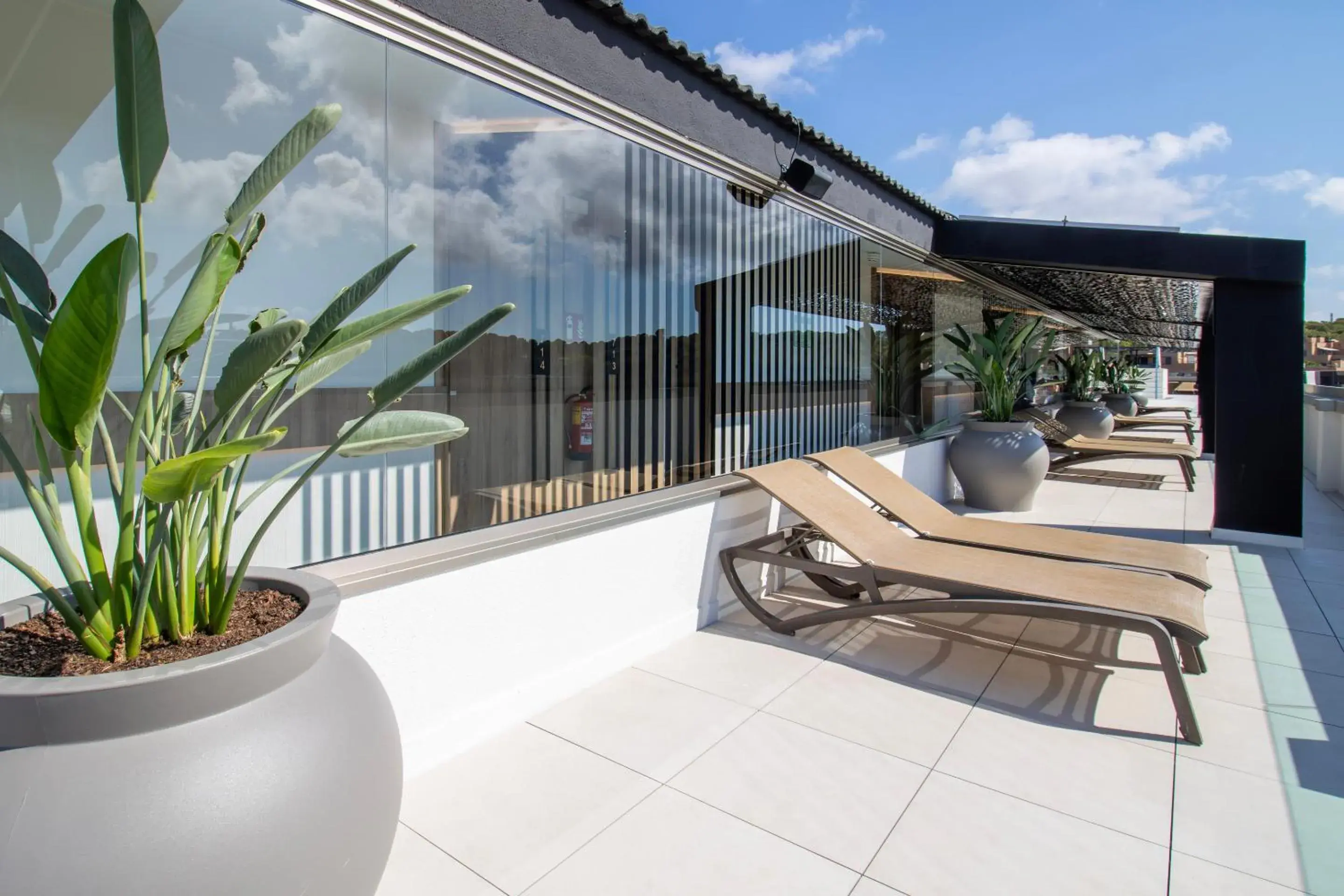 Swimming pool in Golden Port Salou & Spa Swimming pool in Golden Port Salou & Spa