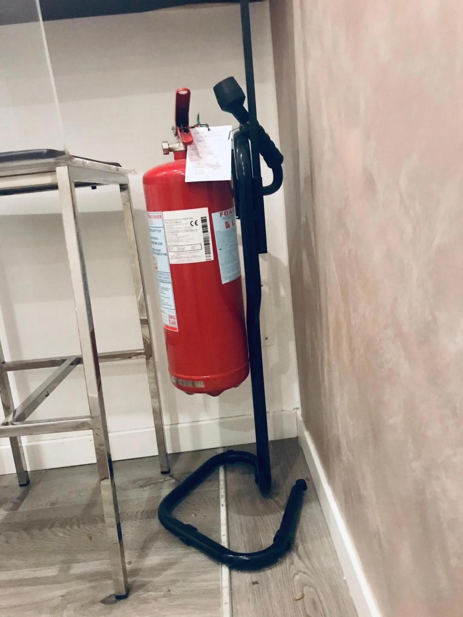 B&B Corte sul Naviglio CIN I T 0 1 5 0 7 0 C 1 3 X U I L Q C V