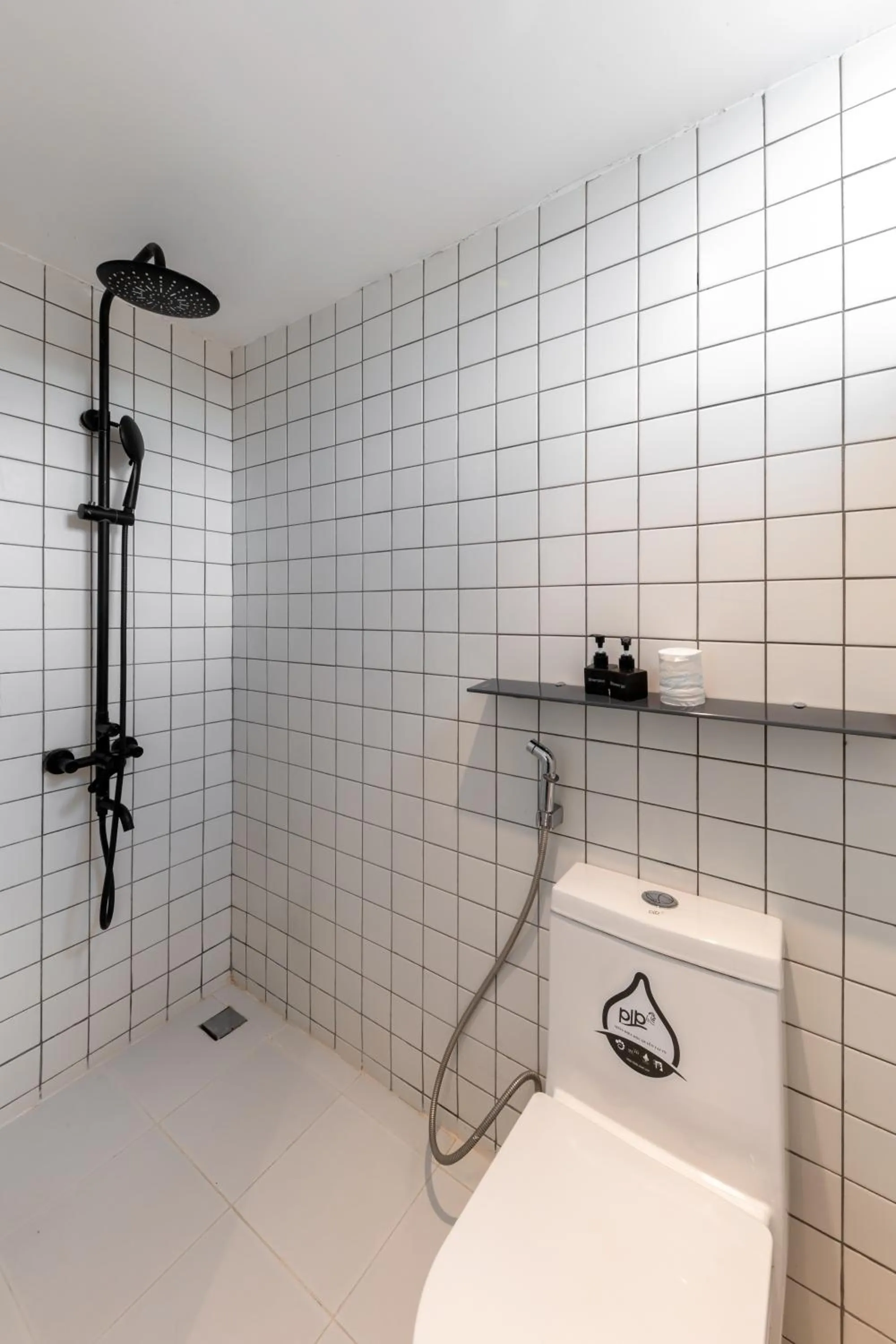 Shower in D'Mai Xanh Boutique Hotel Da Lat