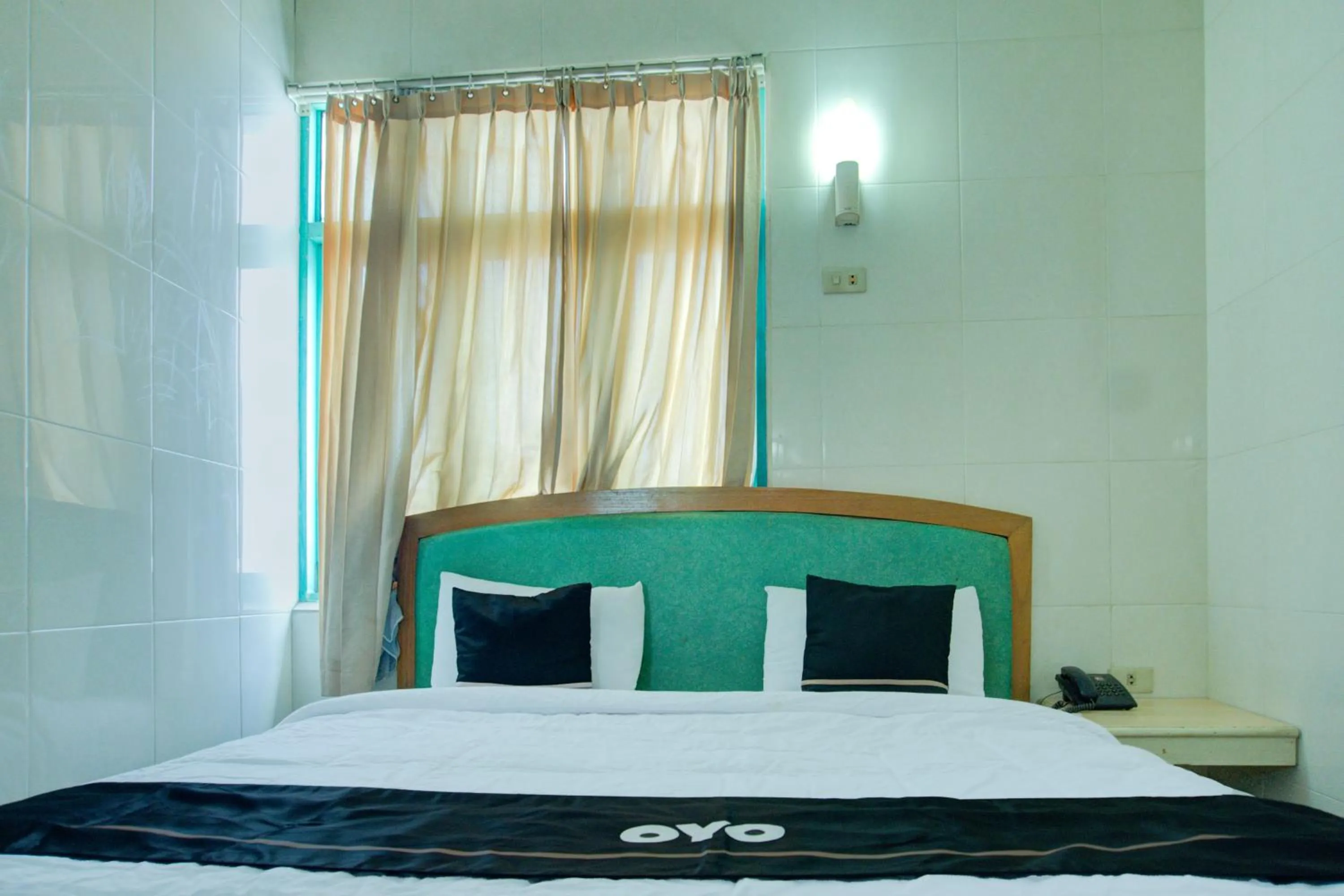 Bedroom, Bed in Townhouse Oak Palembang Near Jembatan Ampera Formerly Azzura Hotel