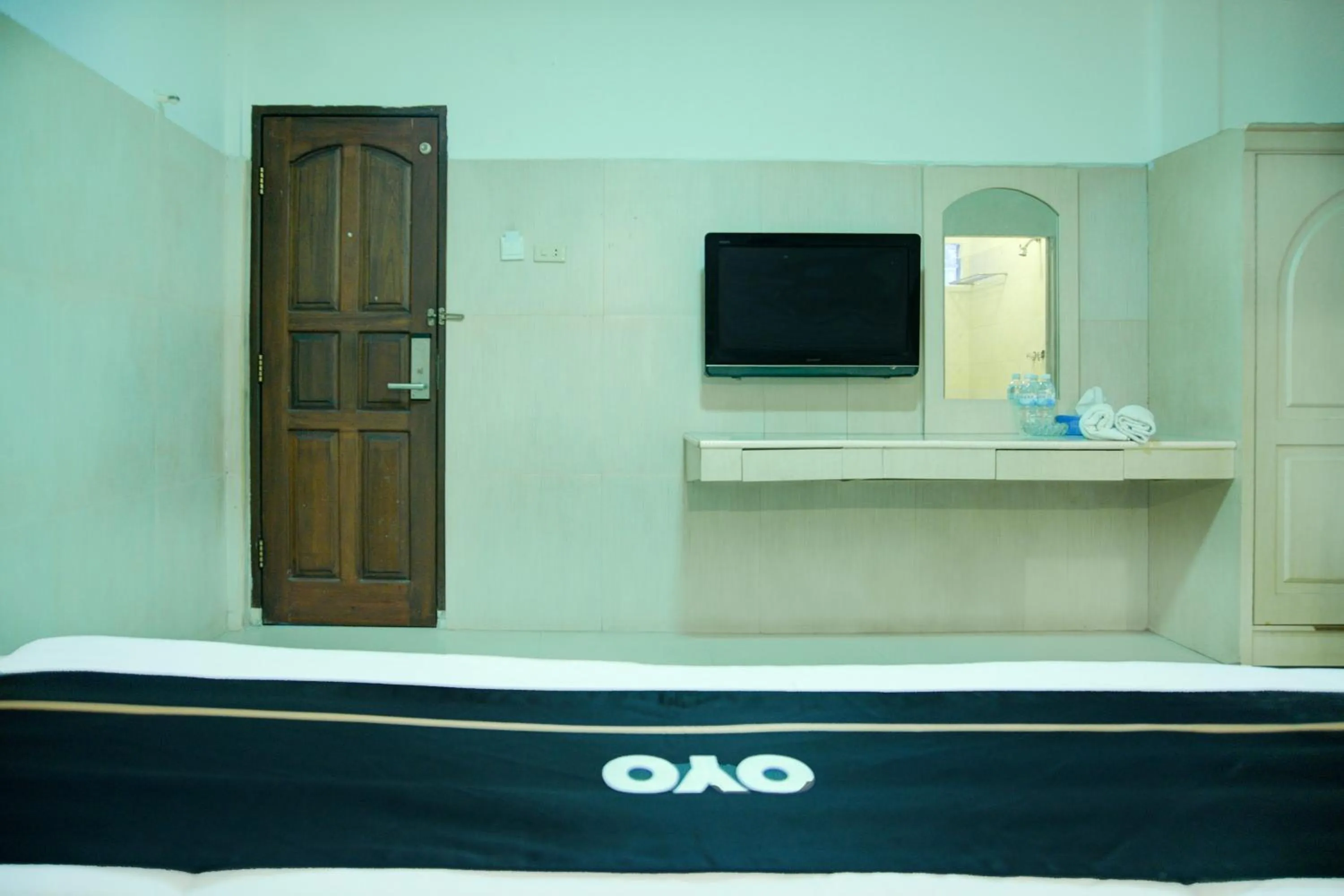 Bedroom, Bed in Townhouse Oak Palembang Near Jembatan Ampera Formerly Azzura Hotel