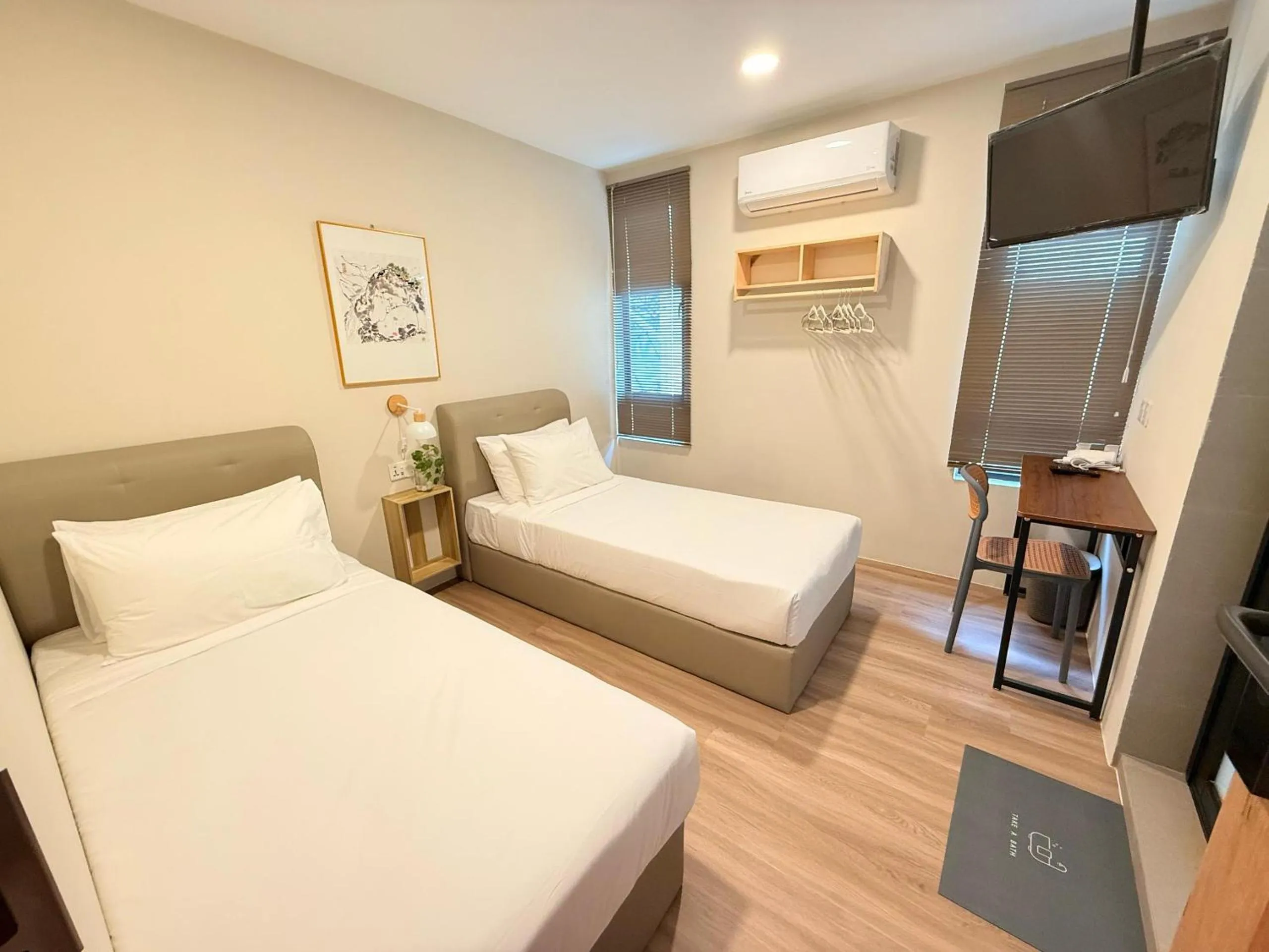 Bed in TwinTree Kelawai