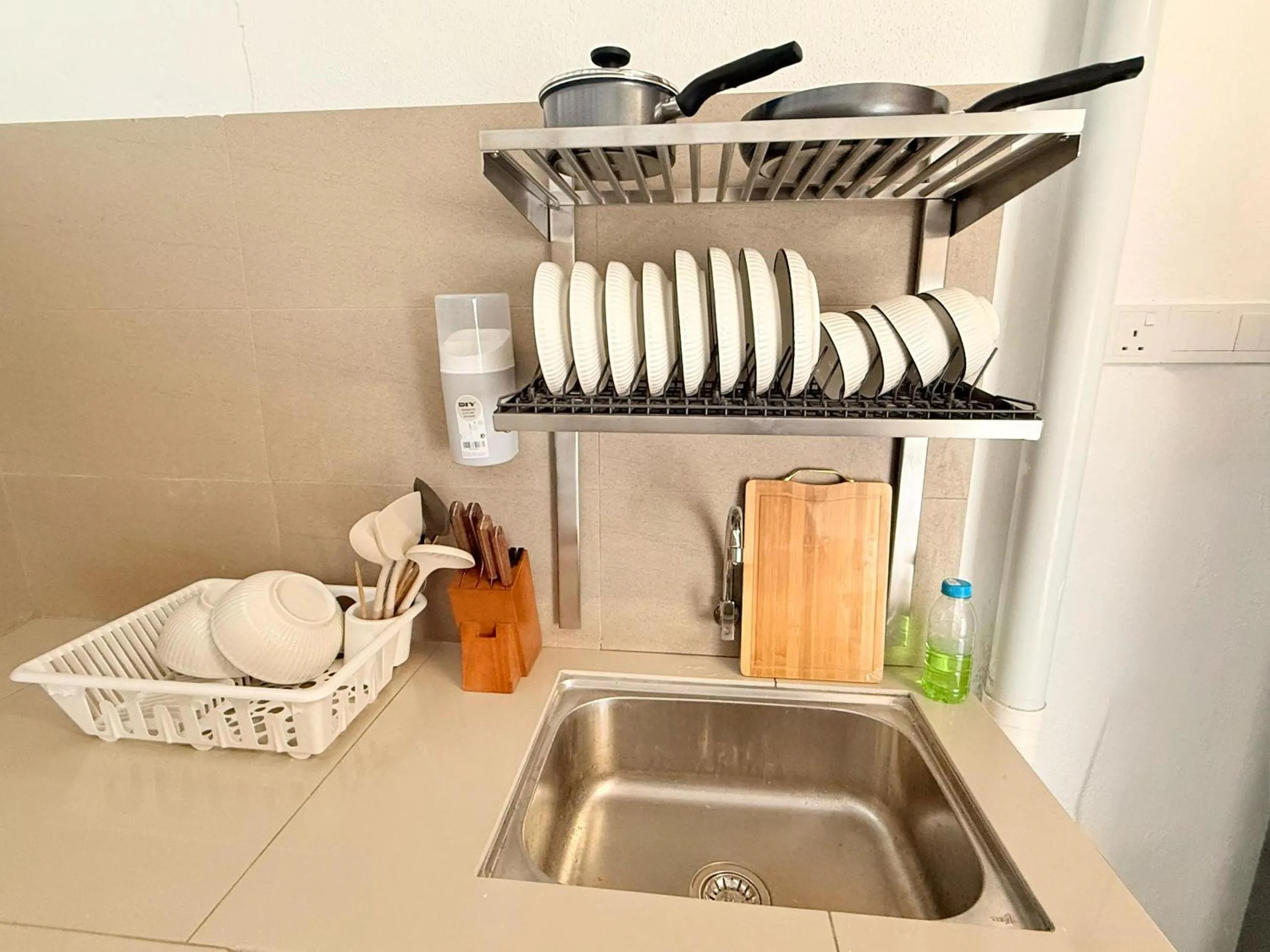 Kitchen or kitchenette in TwinTree Kelawai