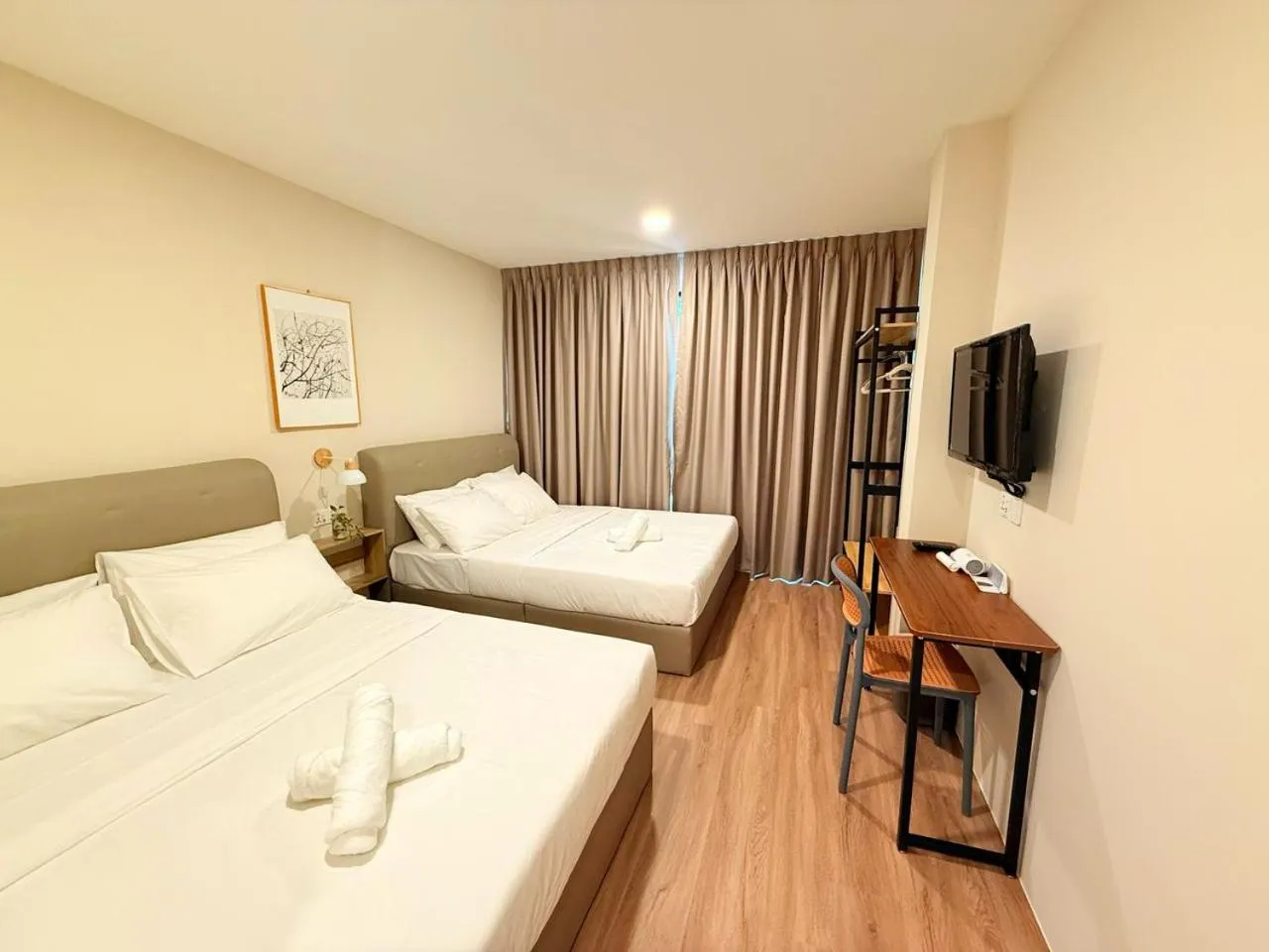 Bed in TwinTree Kelawai