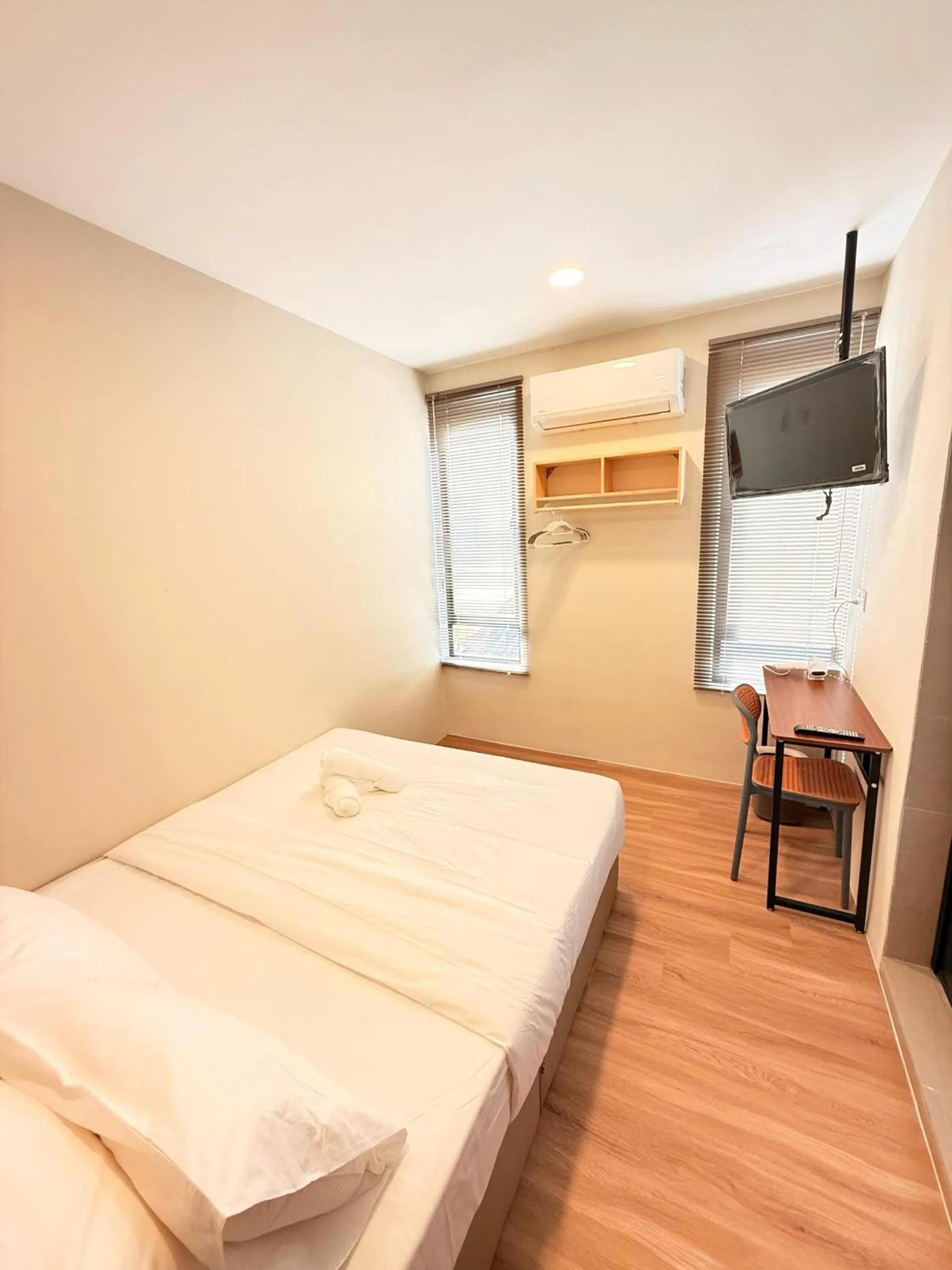 Bed in TwinTree Kelawai