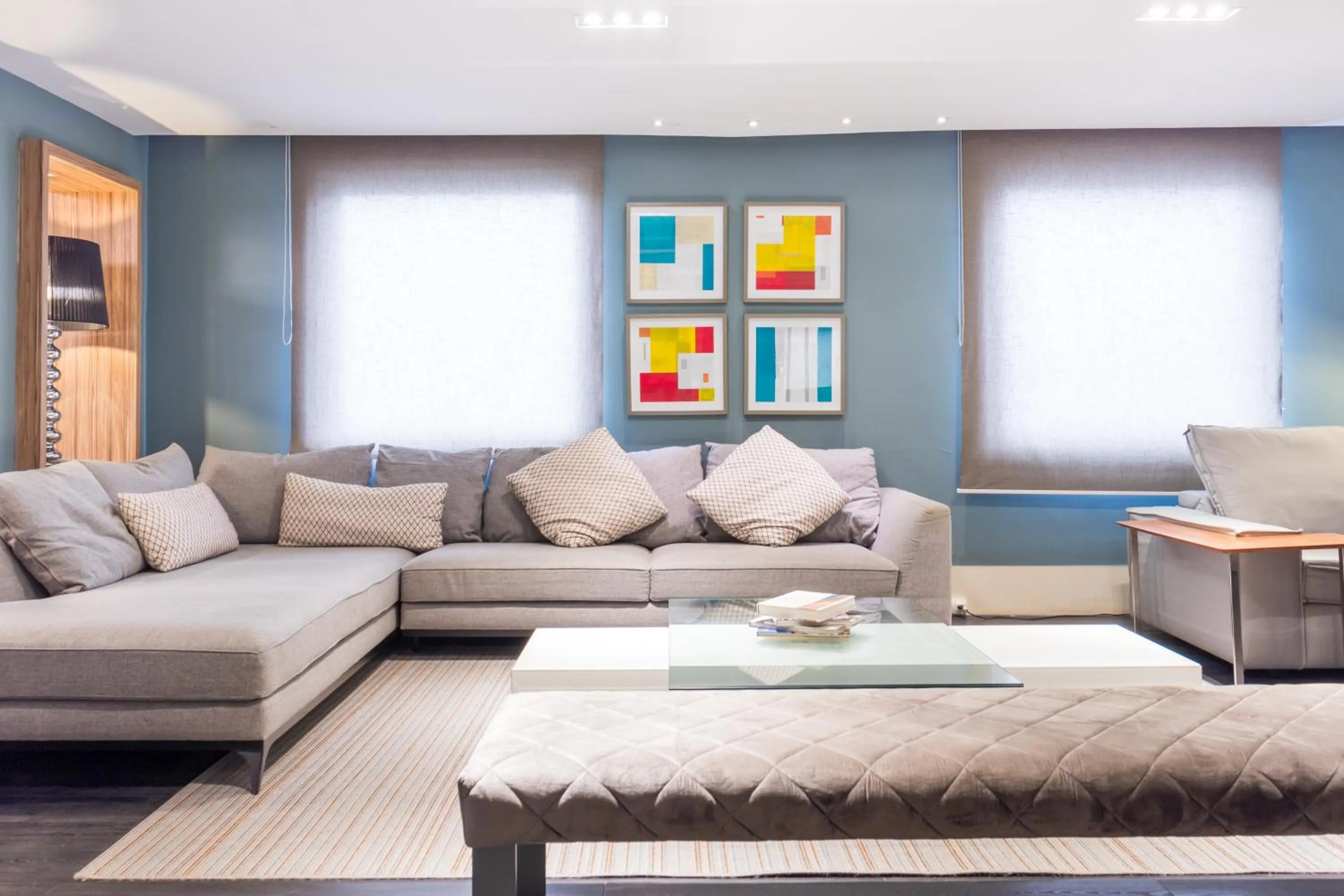 Seating area in Gran Villagio Hotel SP by Castelo Itaipava