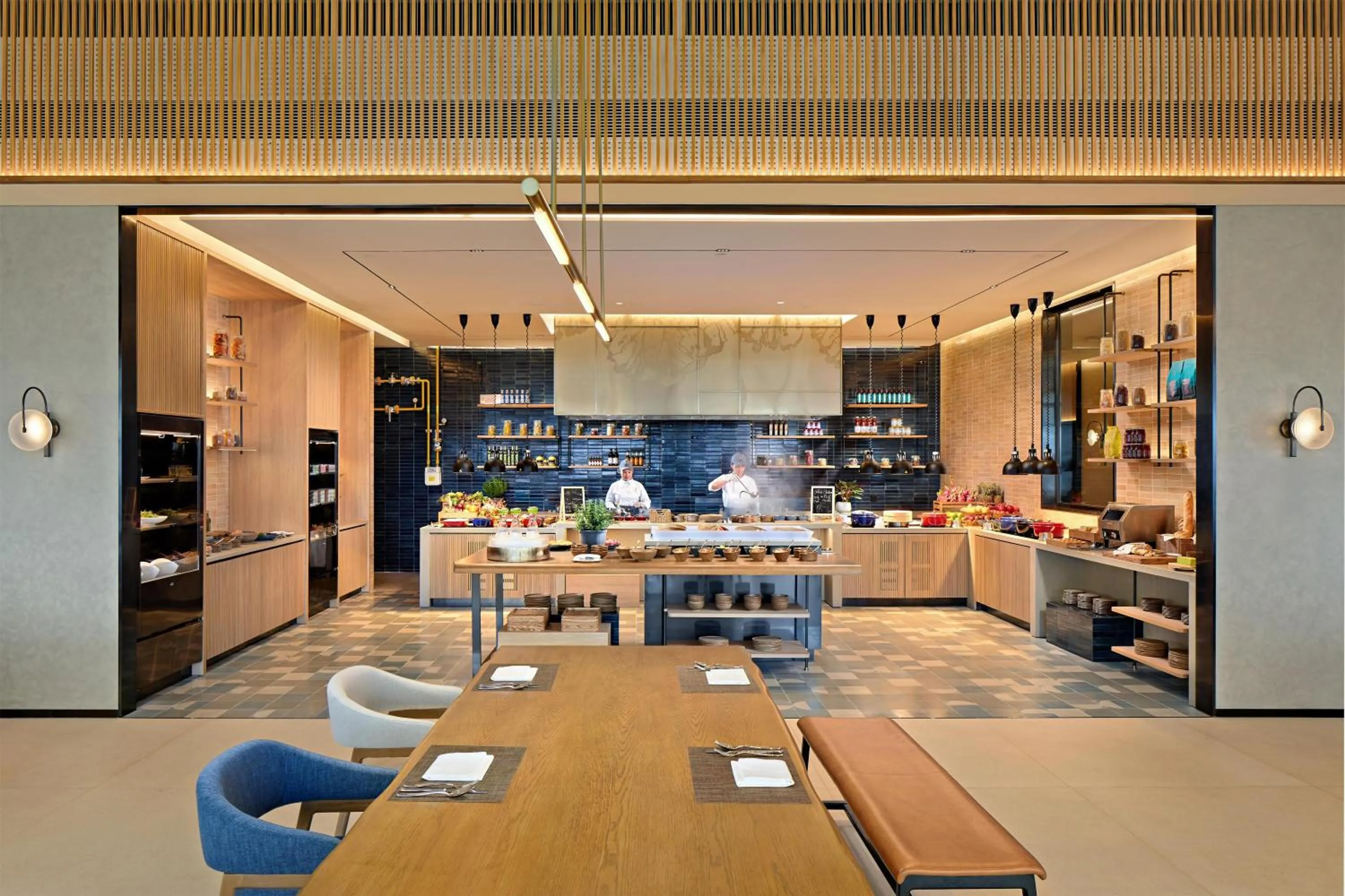 Restaurant/places to eat in Hyatt Place Ha Long Bay, Bai Chay