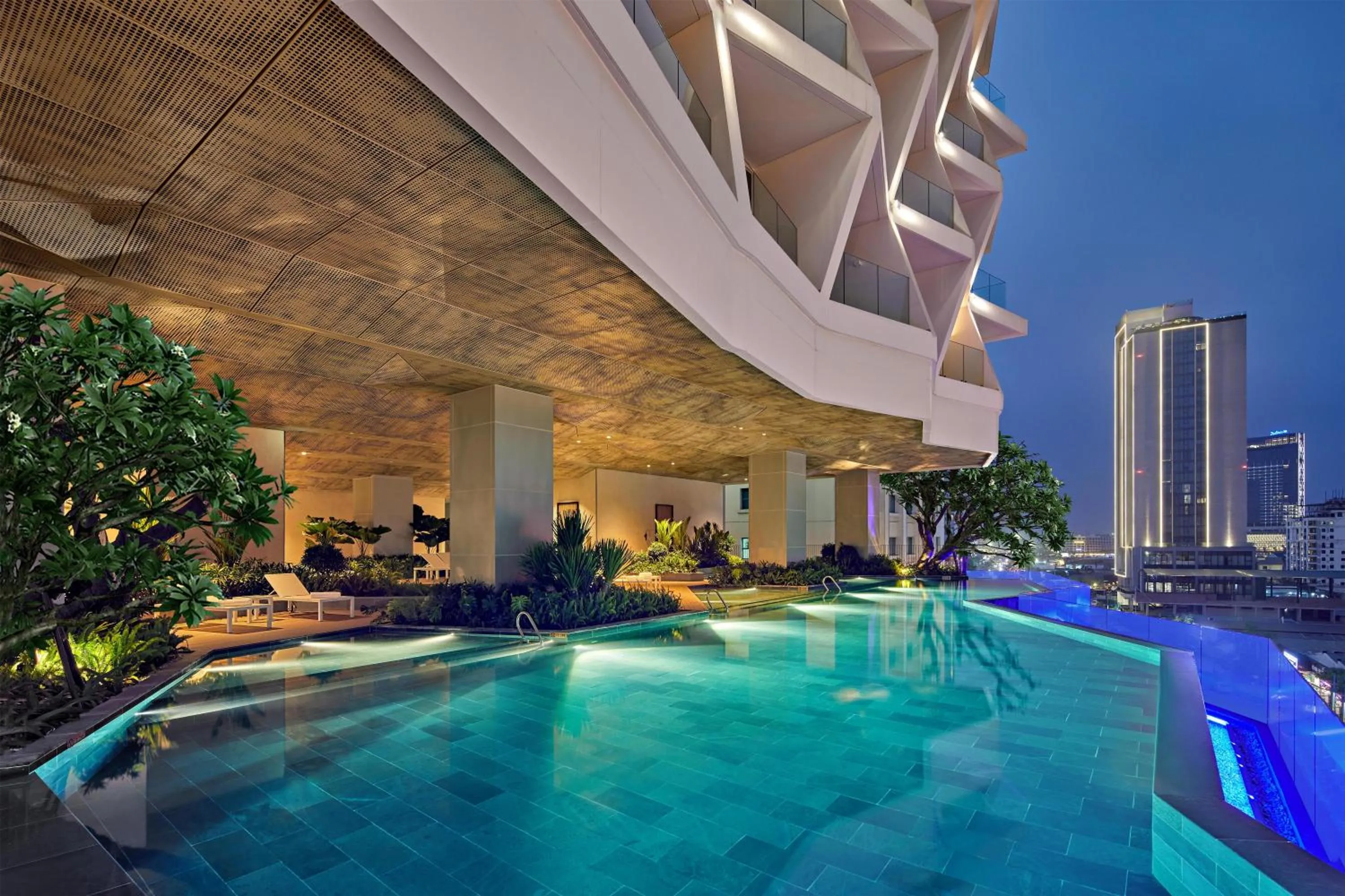 Swimming pool in Hyatt Place Ha Long Bay, Bai Chay