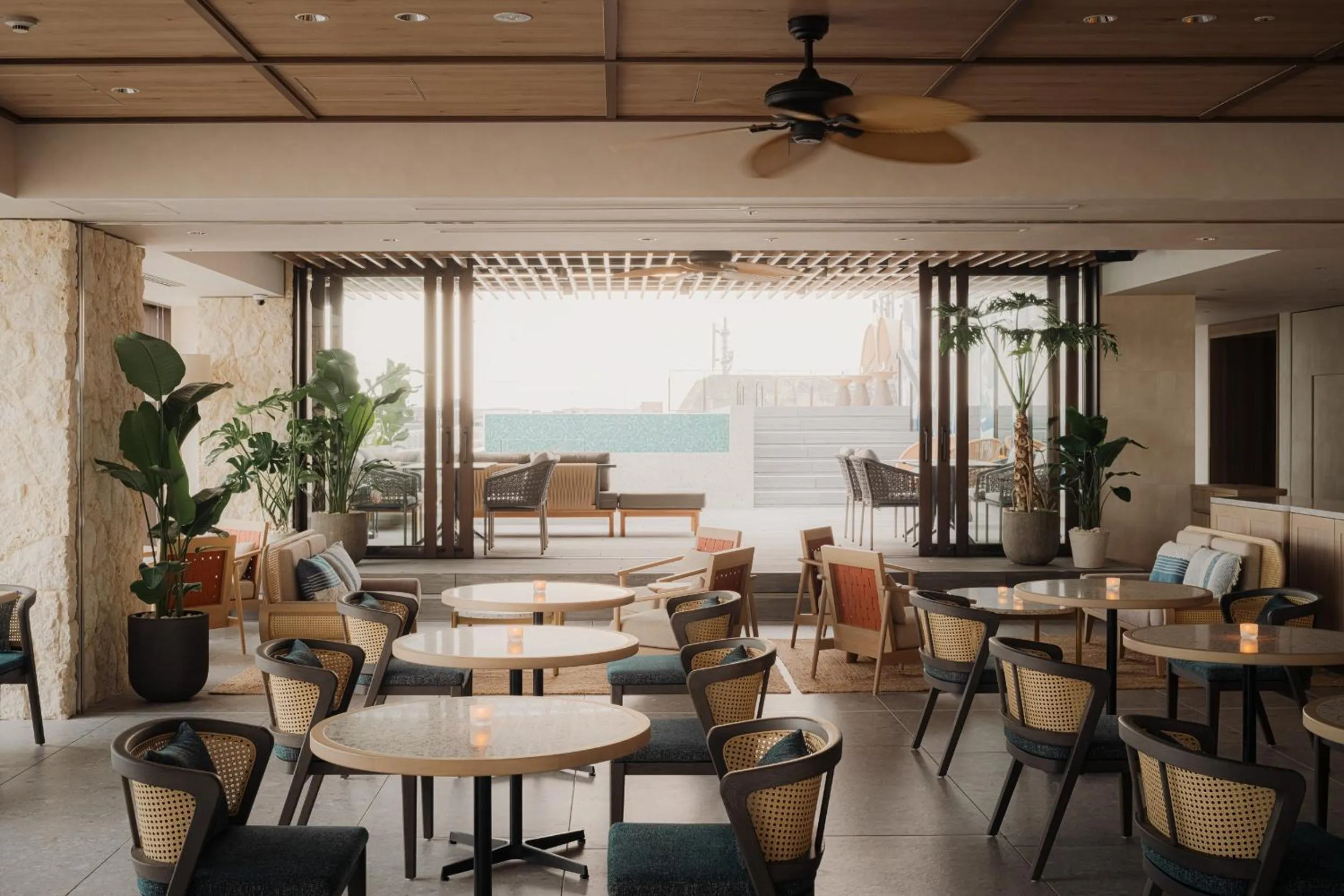 Restaurant/places to eat in THE NEST Naha