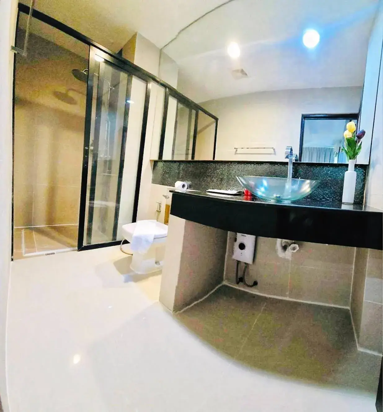 Bathroom in The Regizt Jomtien Pattaya Bathroom in The Regizt Jomtien Pattaya