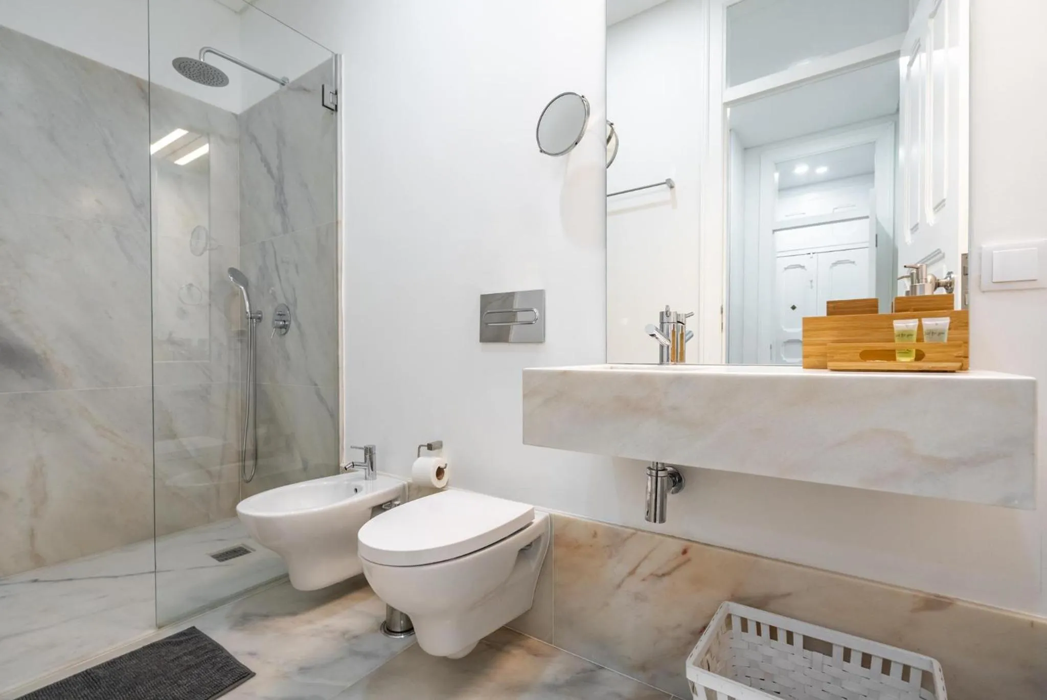 Shower in Akicity Anjos Star