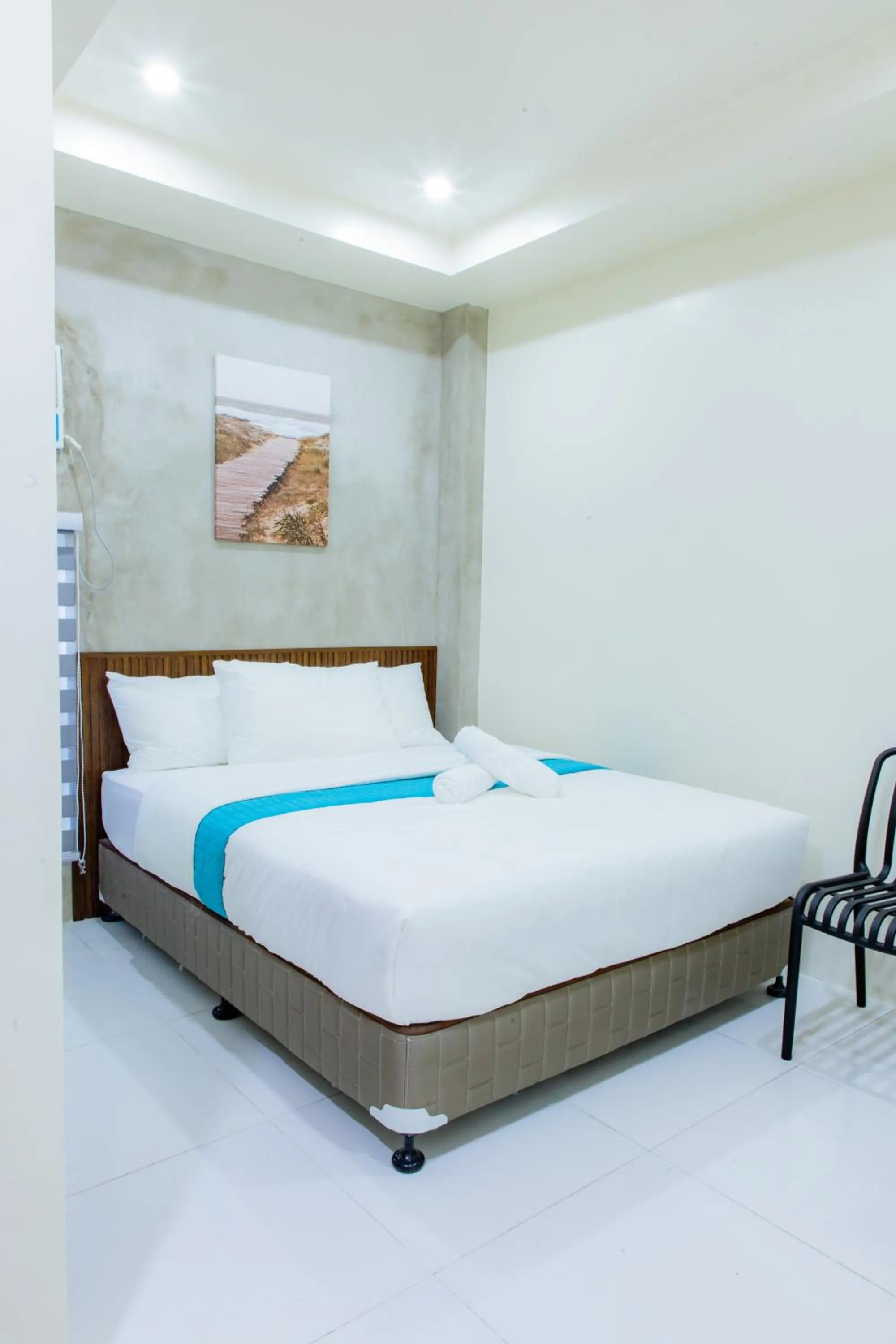 Coastal Breeze Hotel
