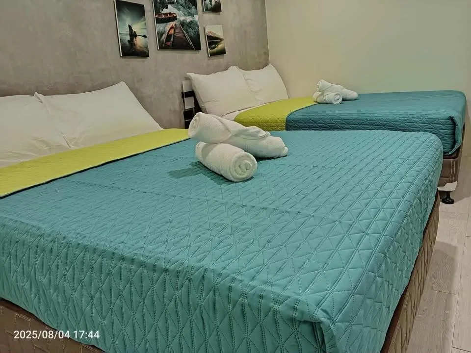 Coastal Breeze Hotel