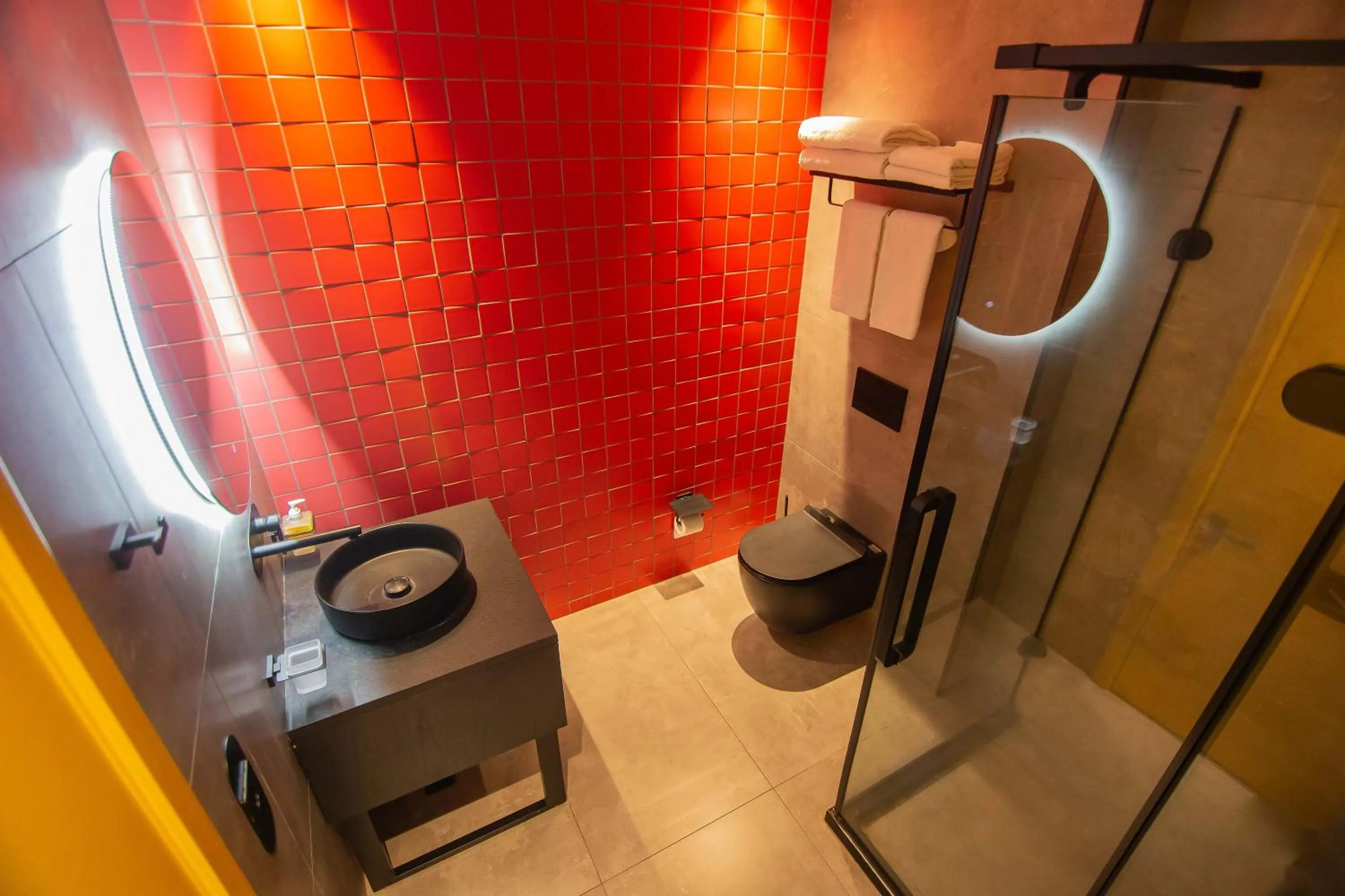 Shower in Hotel CH51