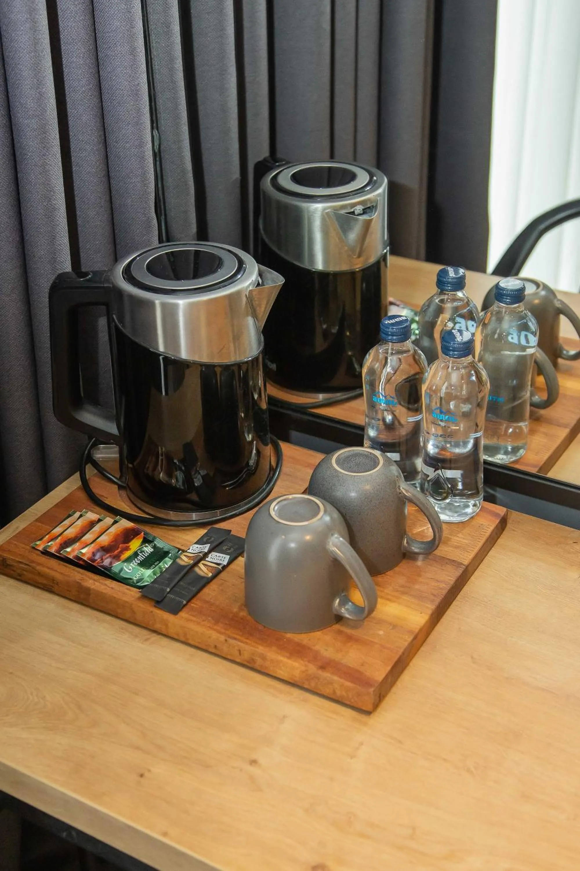 Coffee/tea facilities in Hotel CH51