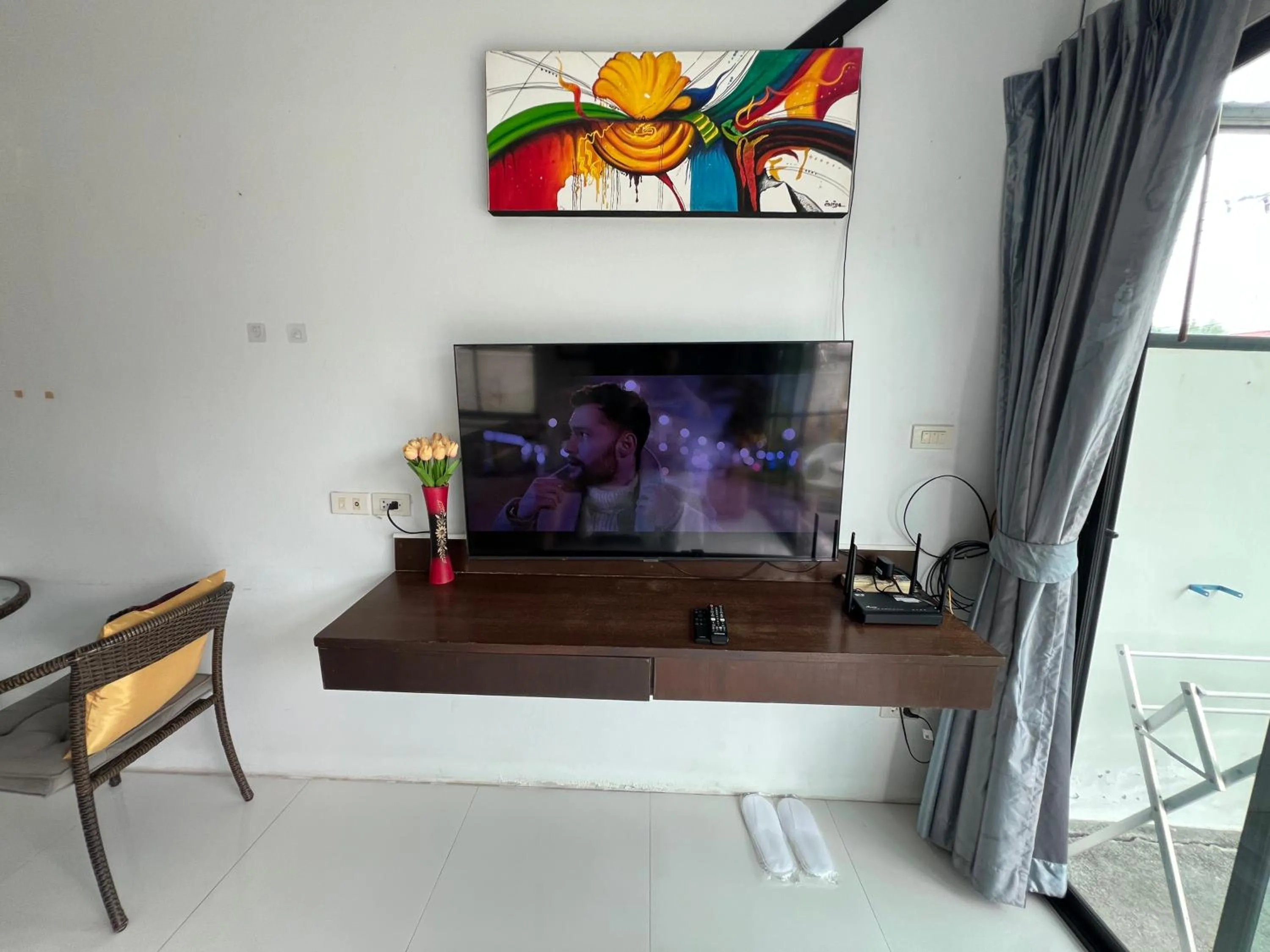 TV and multimedia in Nern khao Guesthouse