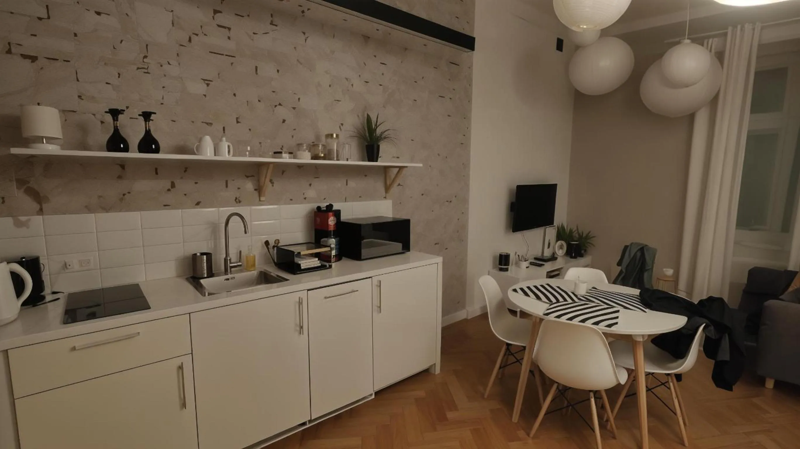 Coffee/tea facilities in Cracow Fancy Brick #2 - Old Town