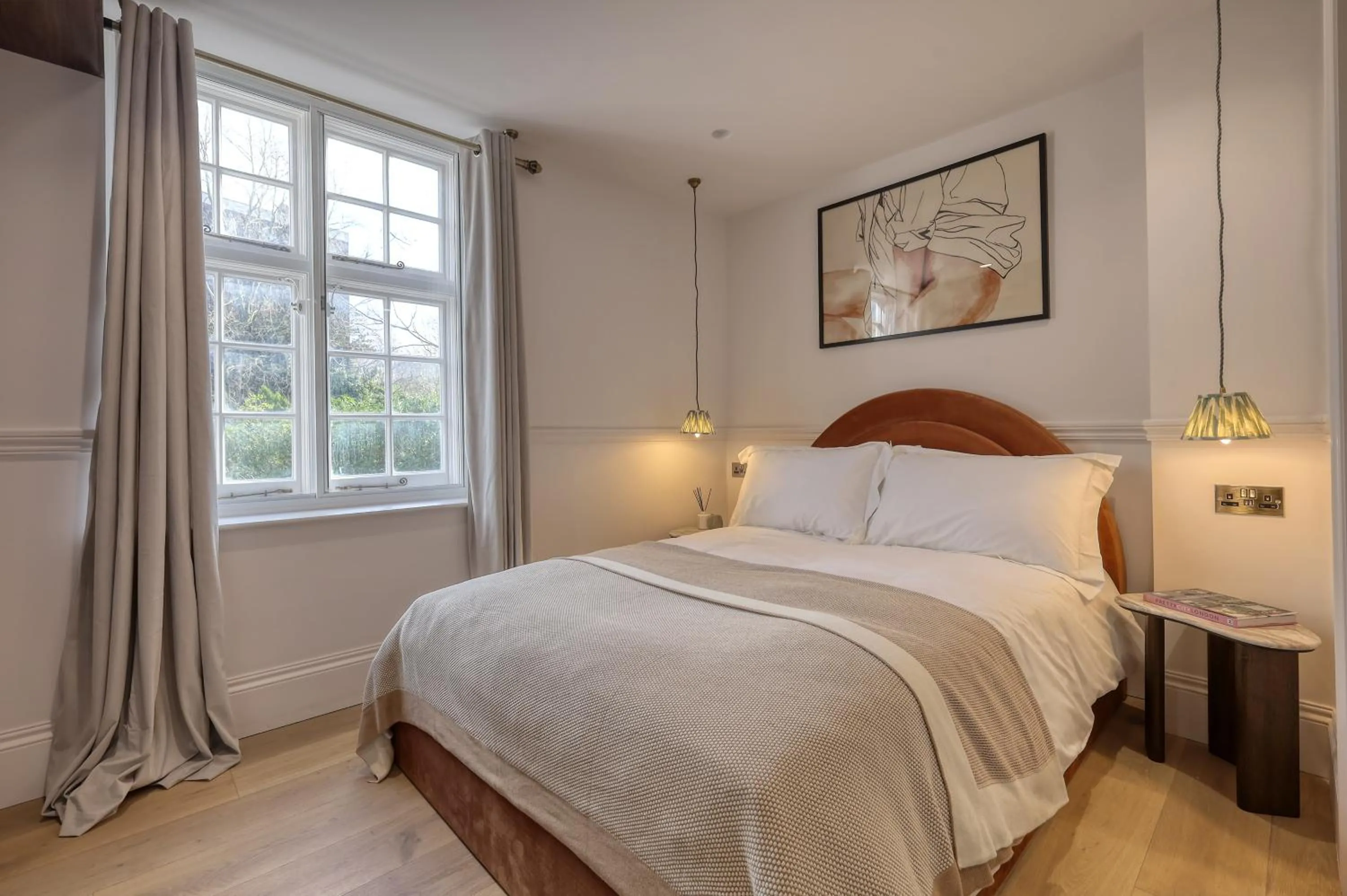 Bedroom, Bed in The Carlton Tavern Hotel