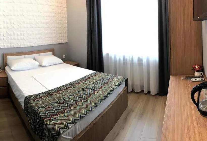 Bed in Downtown Old Tbilisi