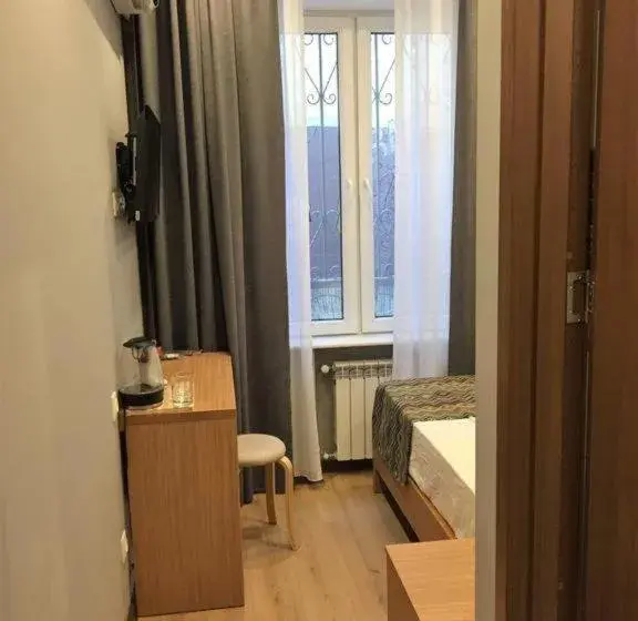 Standard Single Room in Downtown Old Tbilisi Standard Single Room in Downtown Old Tbilisi