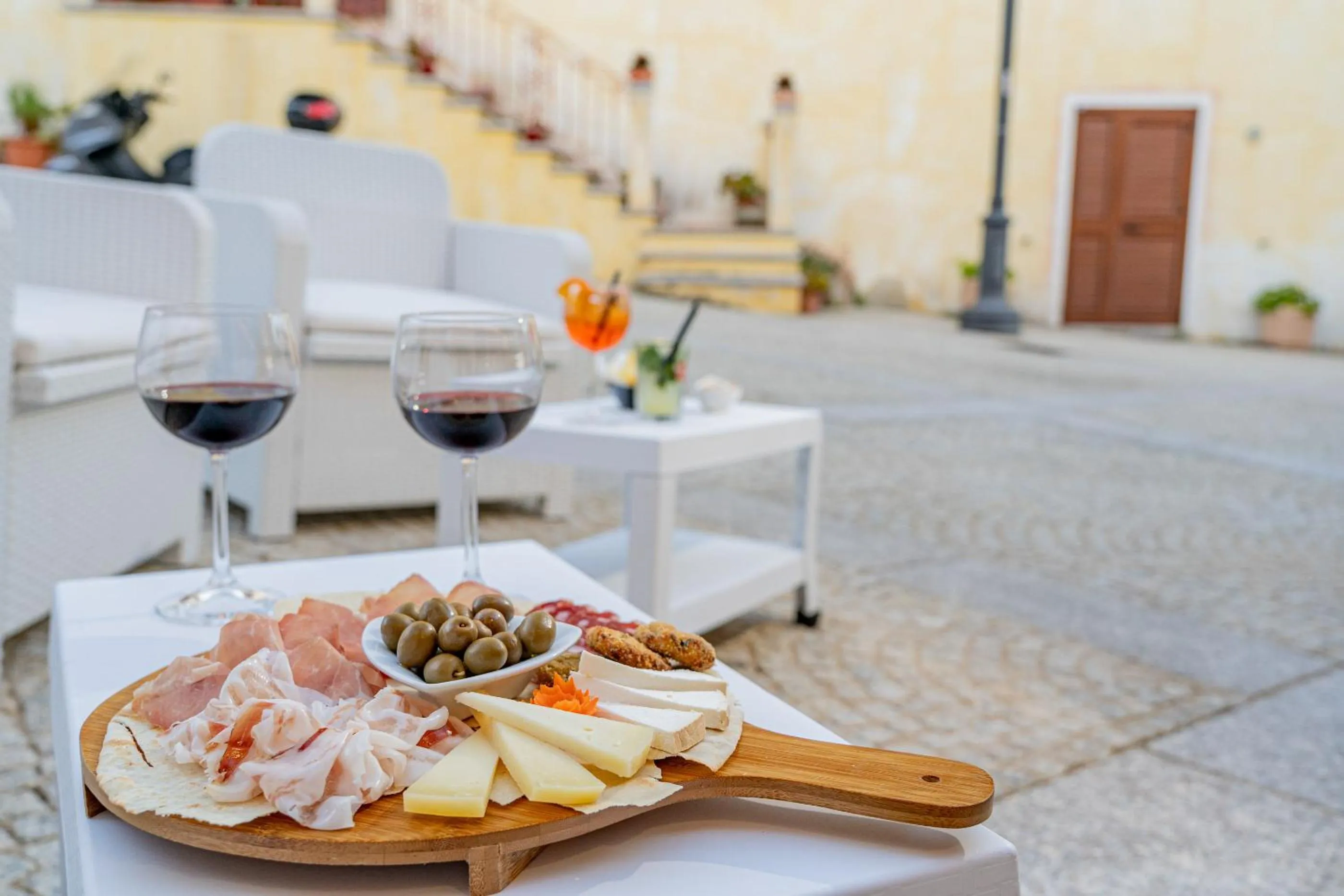 Facade/entrance in Hotel Marinaro