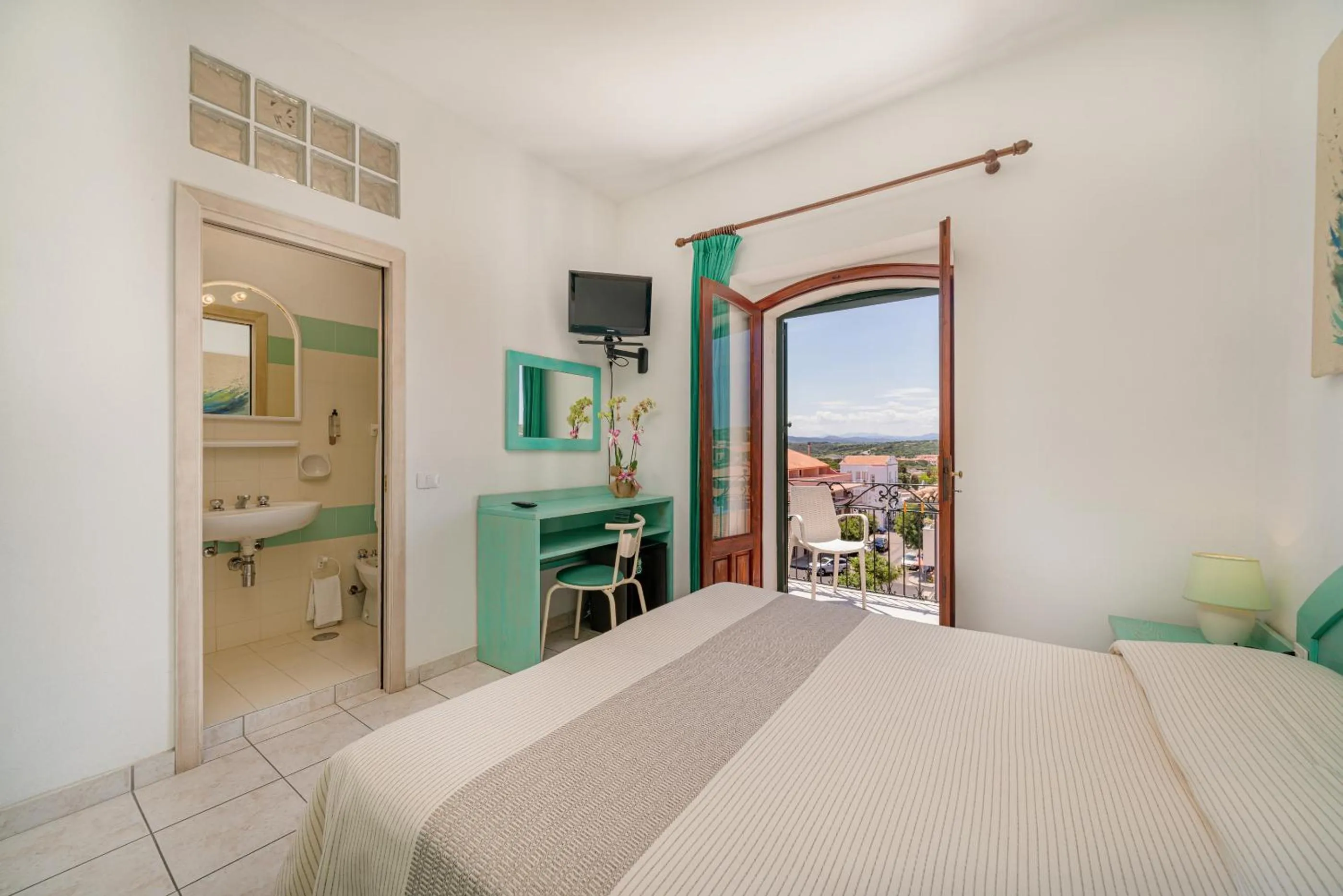 Bedroom, Bed in Hotel Marinaro