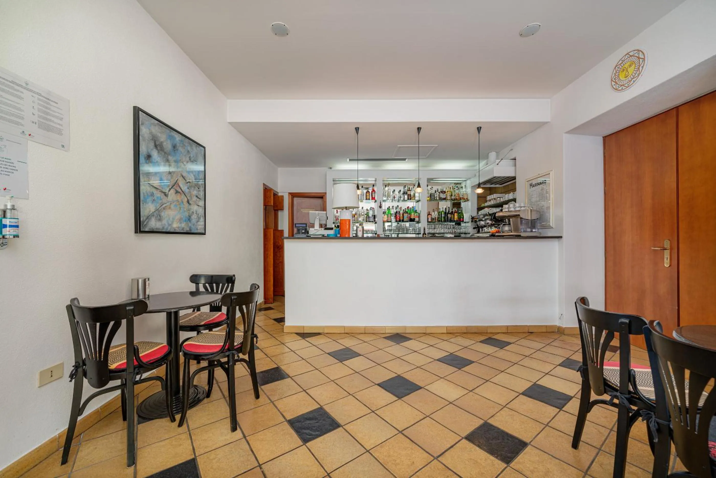 Lounge or bar in Hotel Marinaro