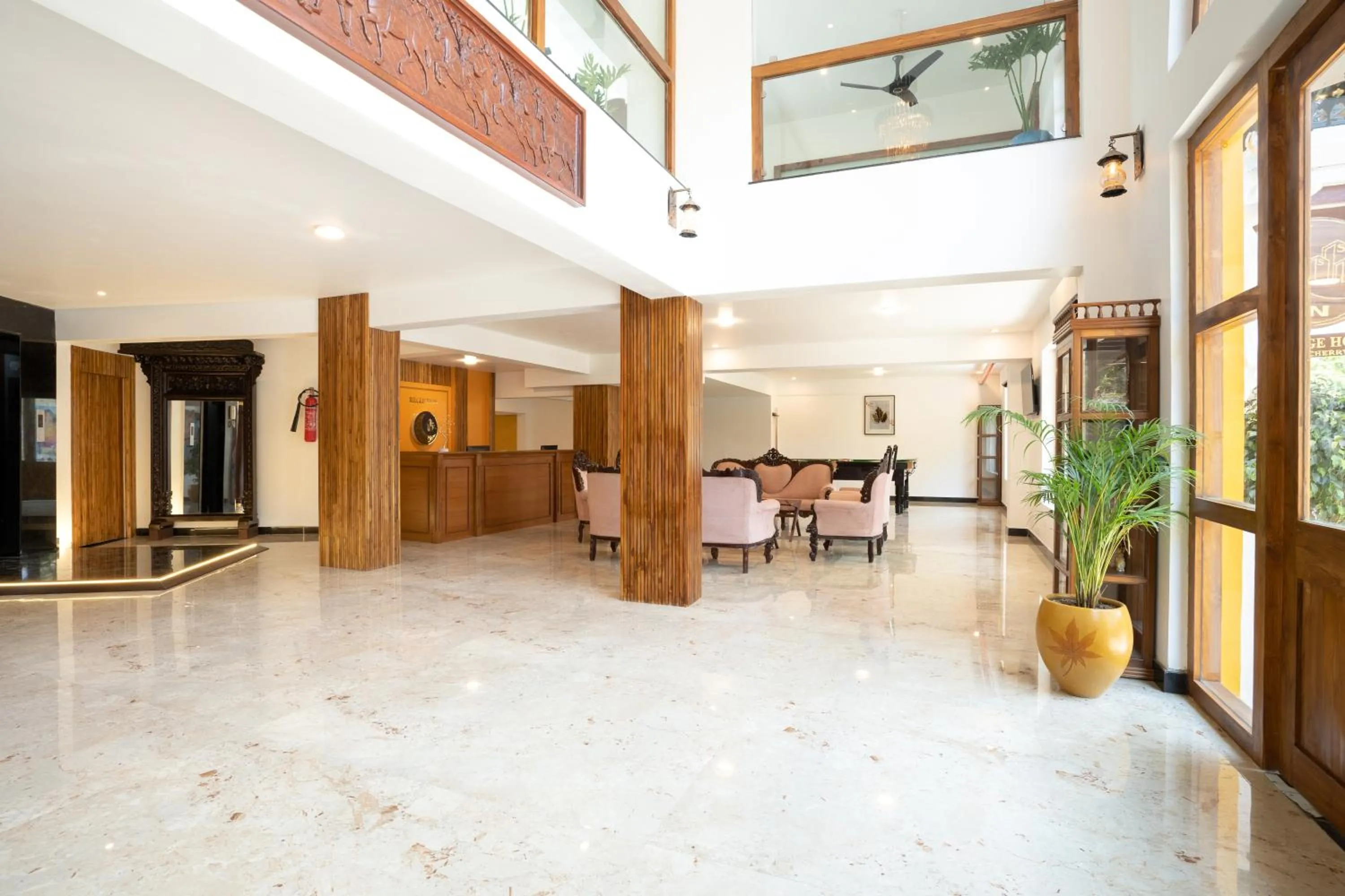 Lobby or reception in La Moon Puducherry