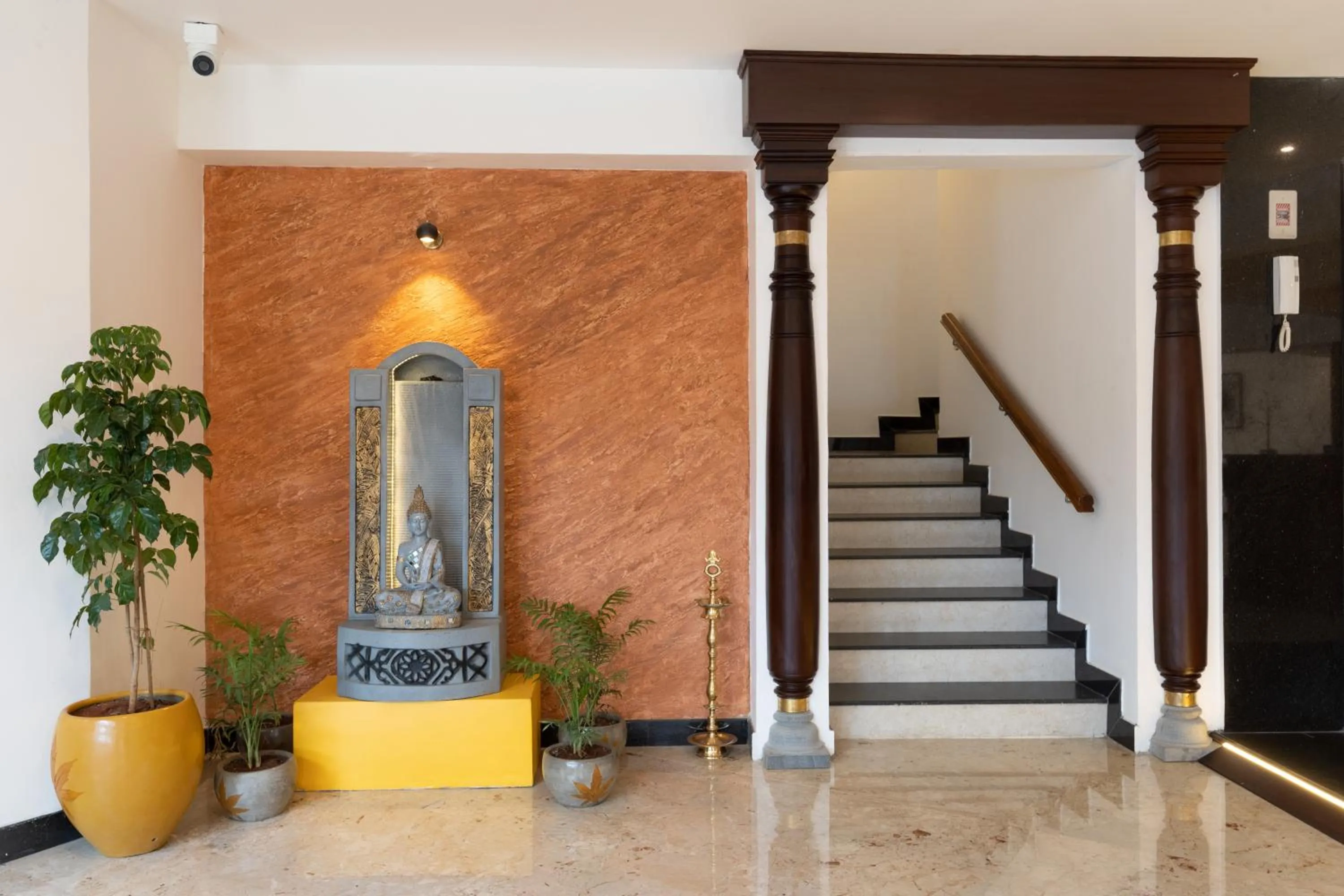 Lobby or reception in La Moon Puducherry