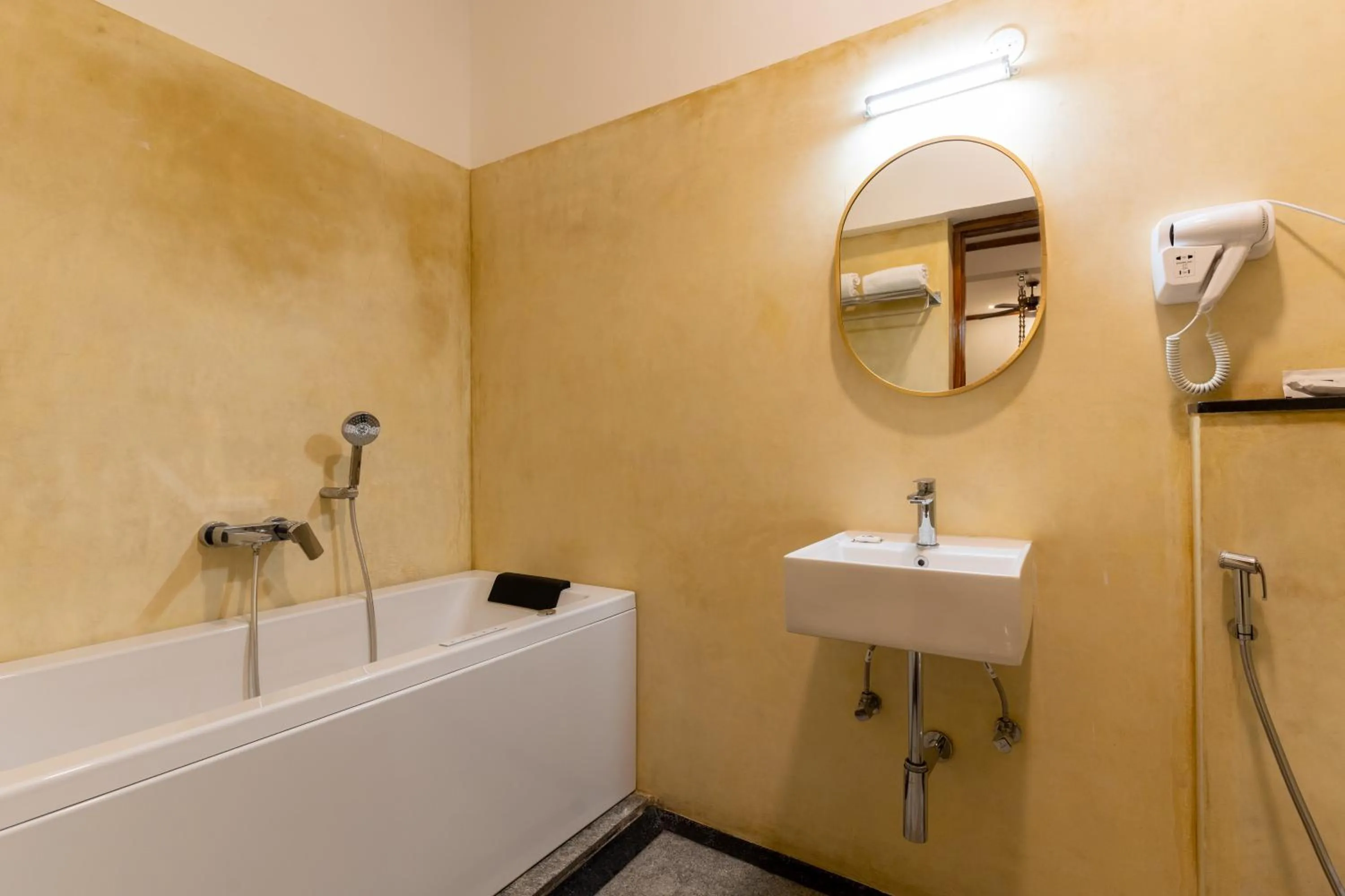 Bathroom in La Moon Puducherry