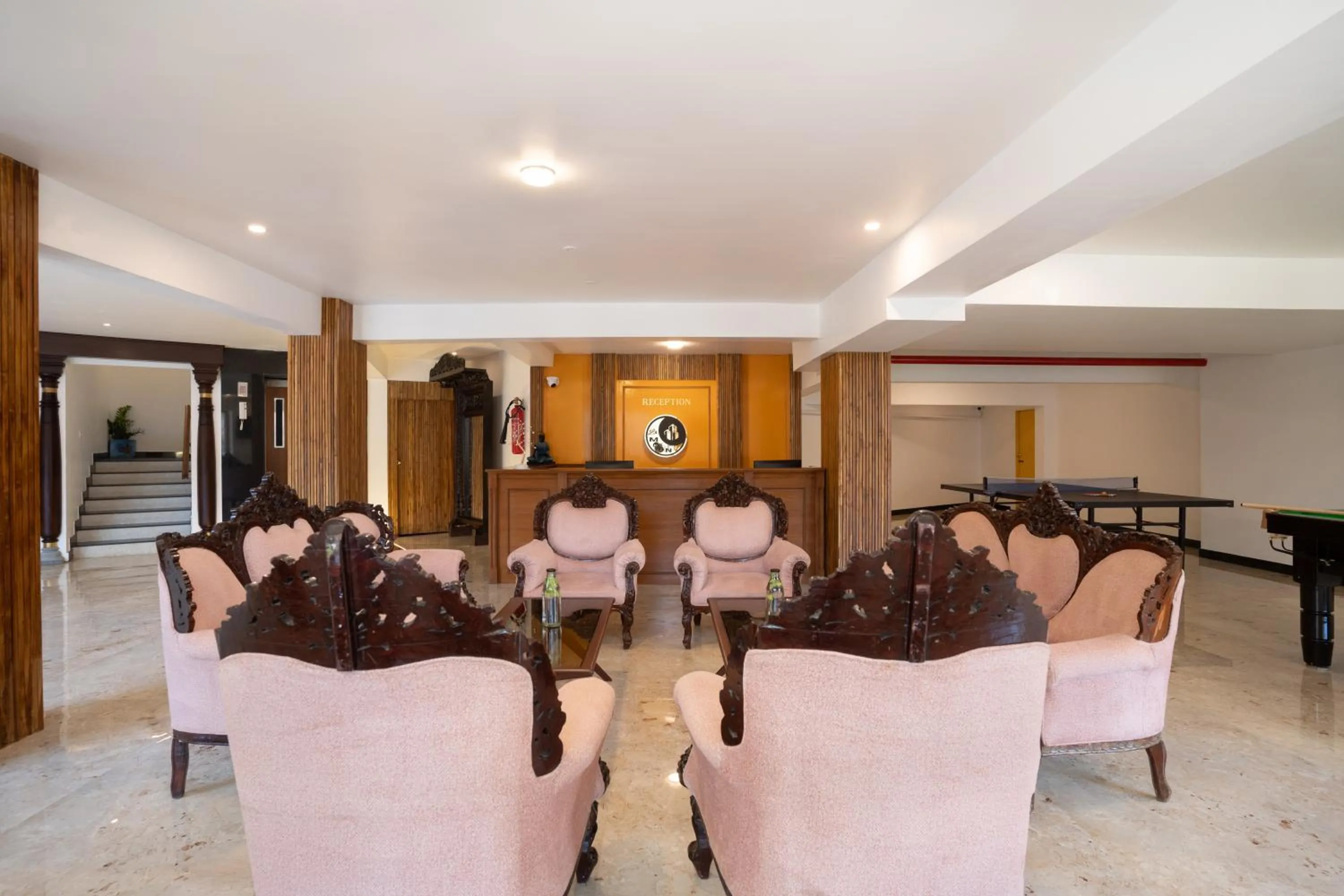 Lobby or reception in La Moon Puducherry