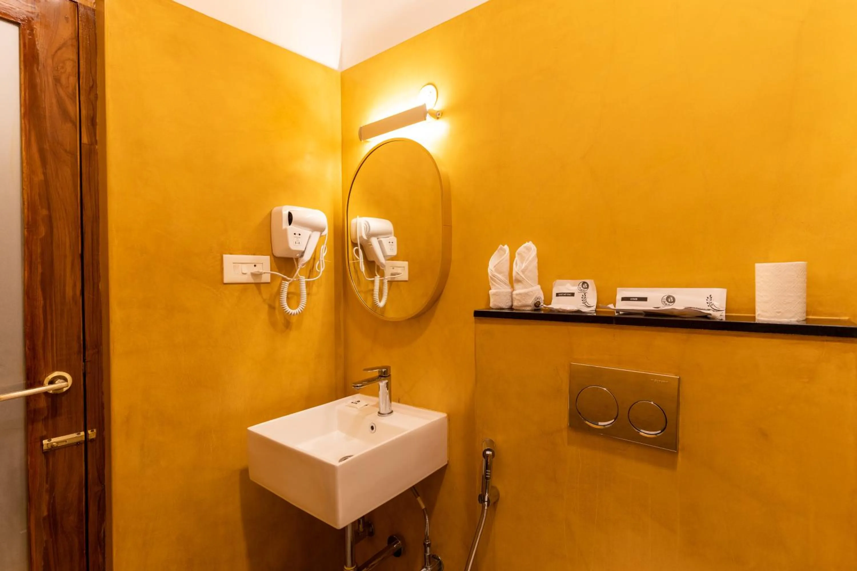 Bathroom in La Moon Puducherry
