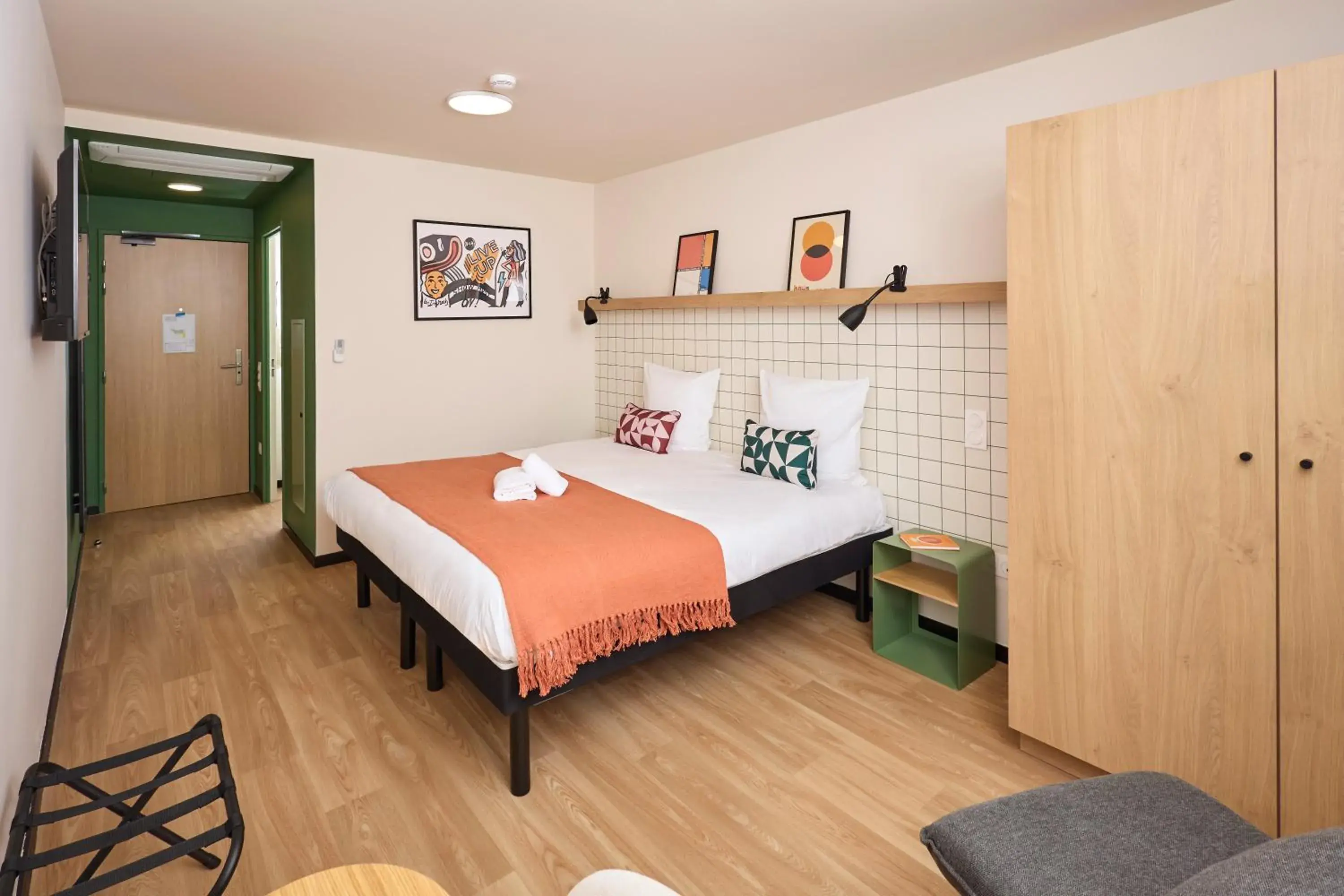 Bedroom, Bed in Hife Vélizy Bedroom, Bed in Hife Vélizy