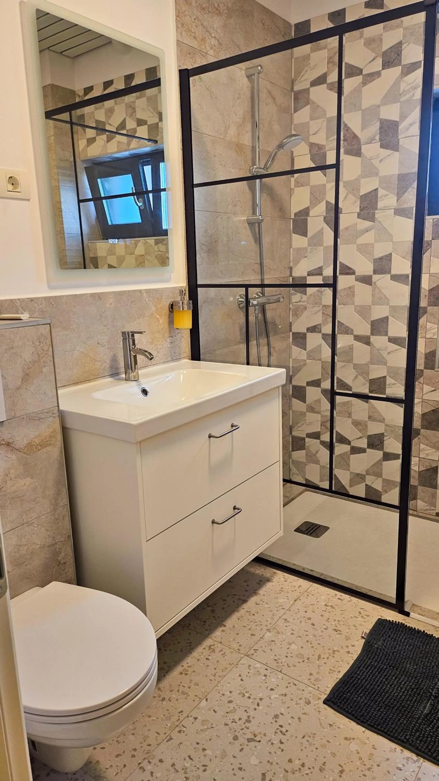 Little Bucharest downtown apartments Romana