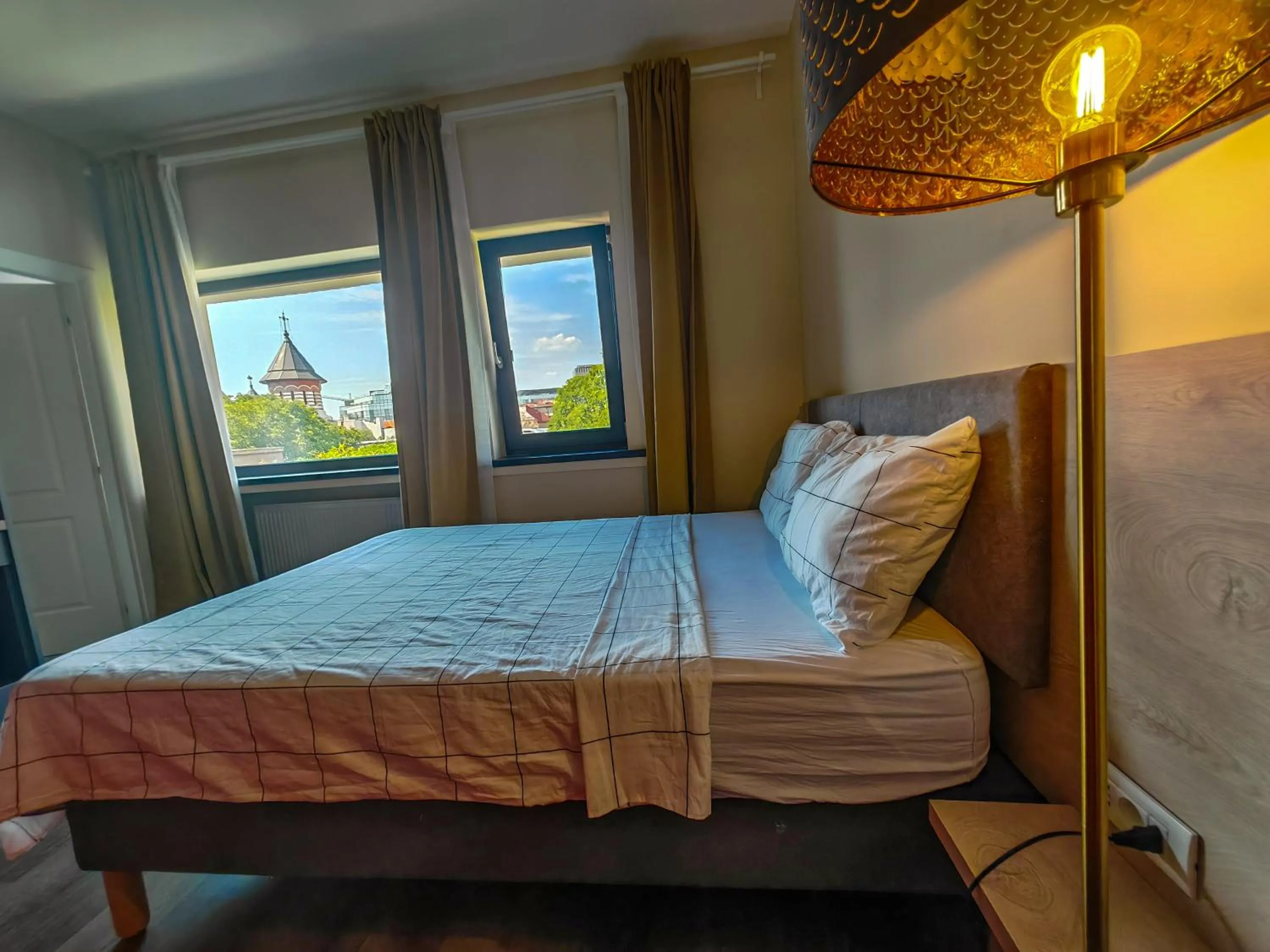 Bed in Little Bucharest downtown apartments Romana