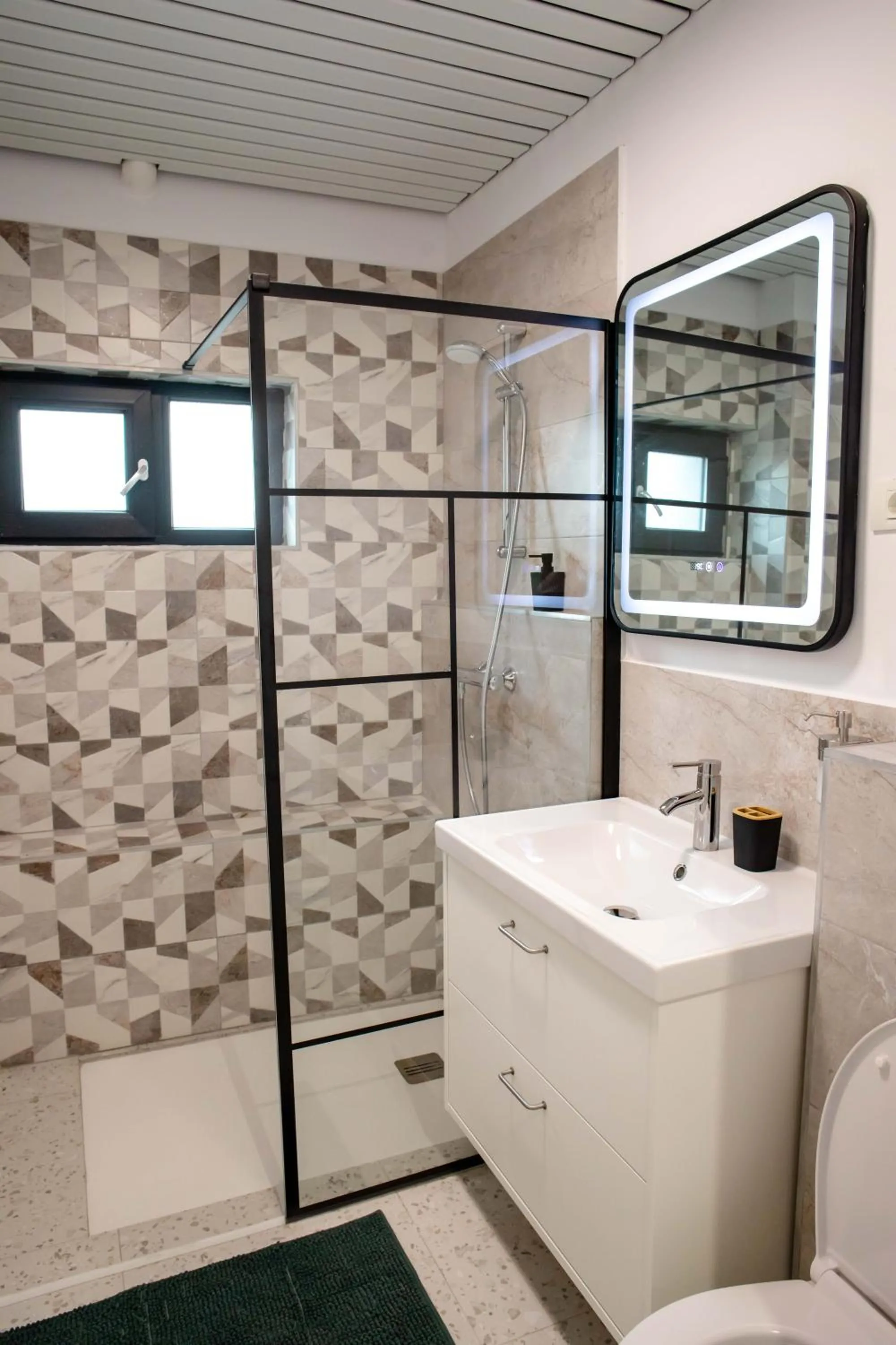 Little Bucharest downtown apartments Romana