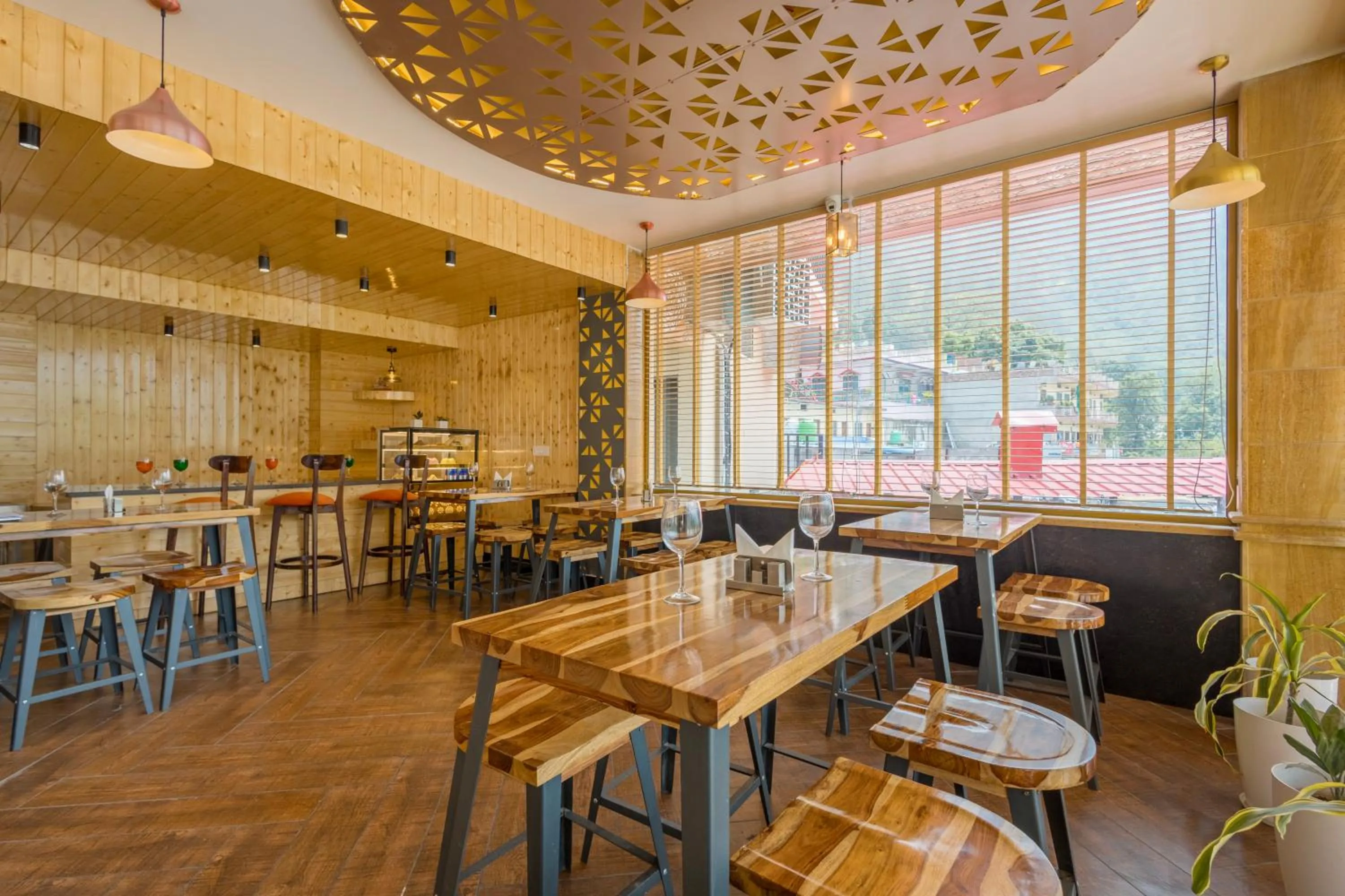 Restaurant/places to eat in Sterling Kastoori Rudraprayag