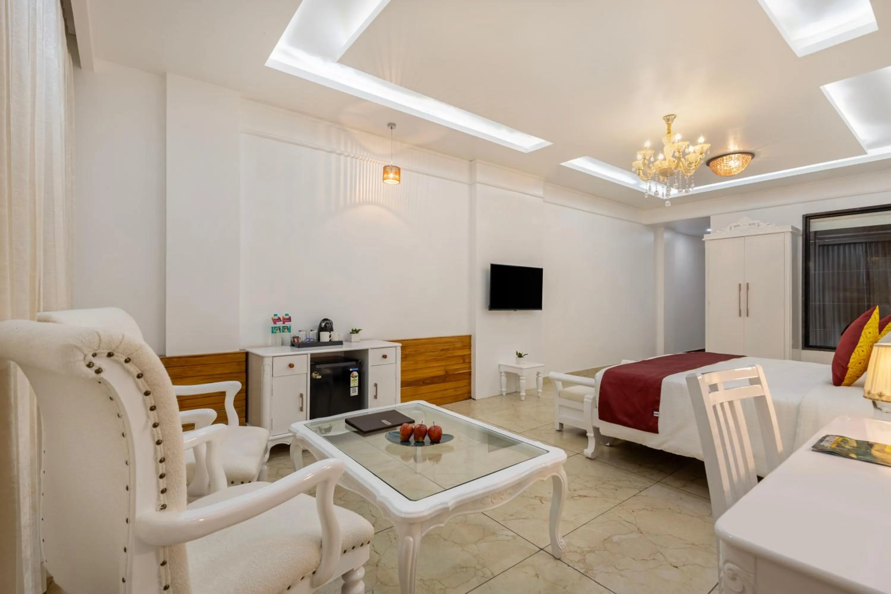 Bed in Sterling Kastoori Rudraprayag