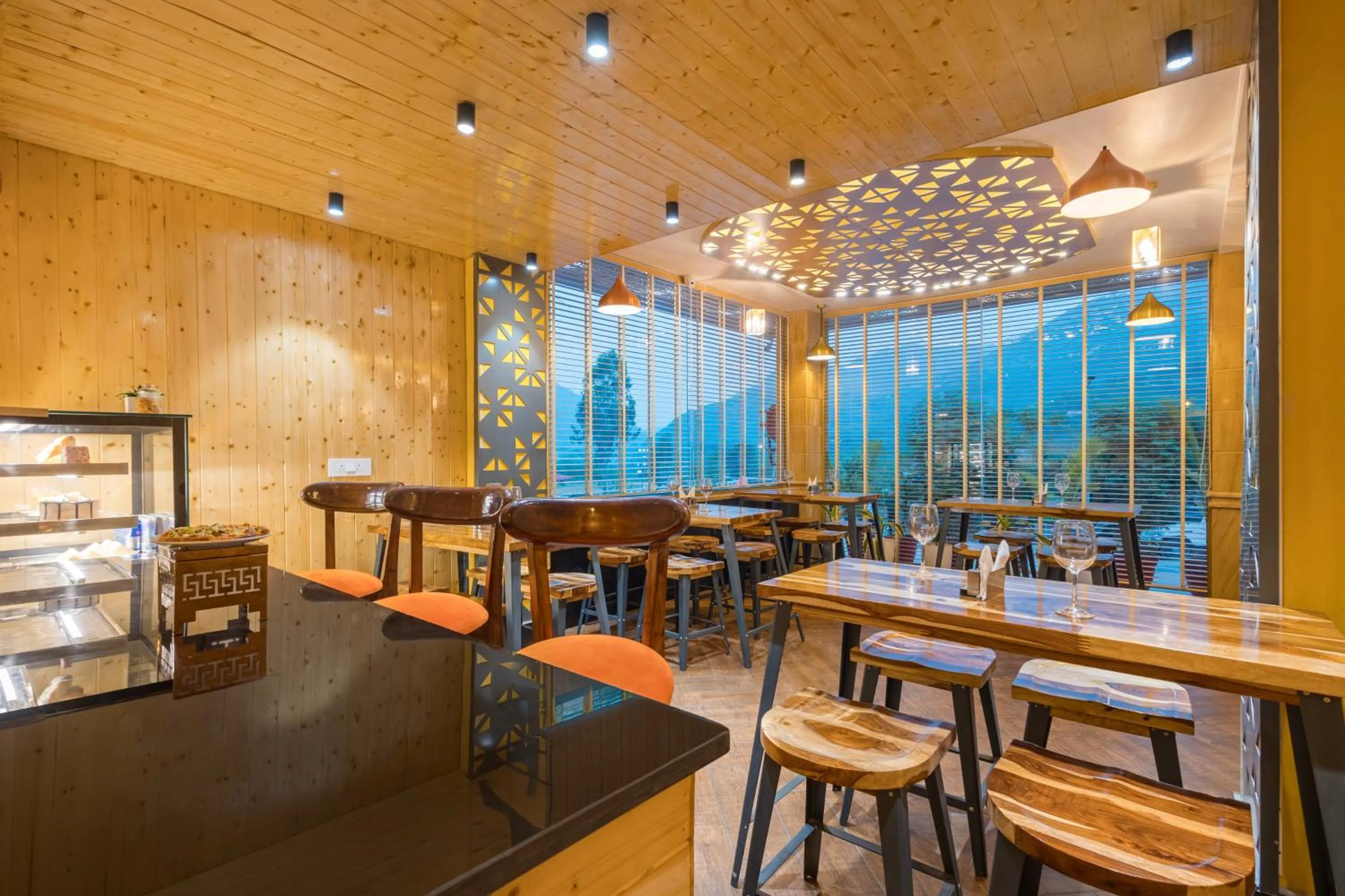 Restaurant/places to eat in Sterling Kastoori Rudraprayag