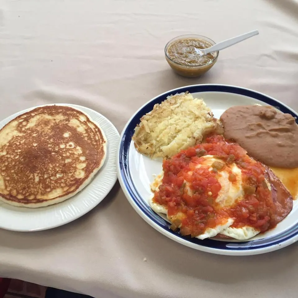 Restaurant/places to eat in Hotel Posada del Yaqui