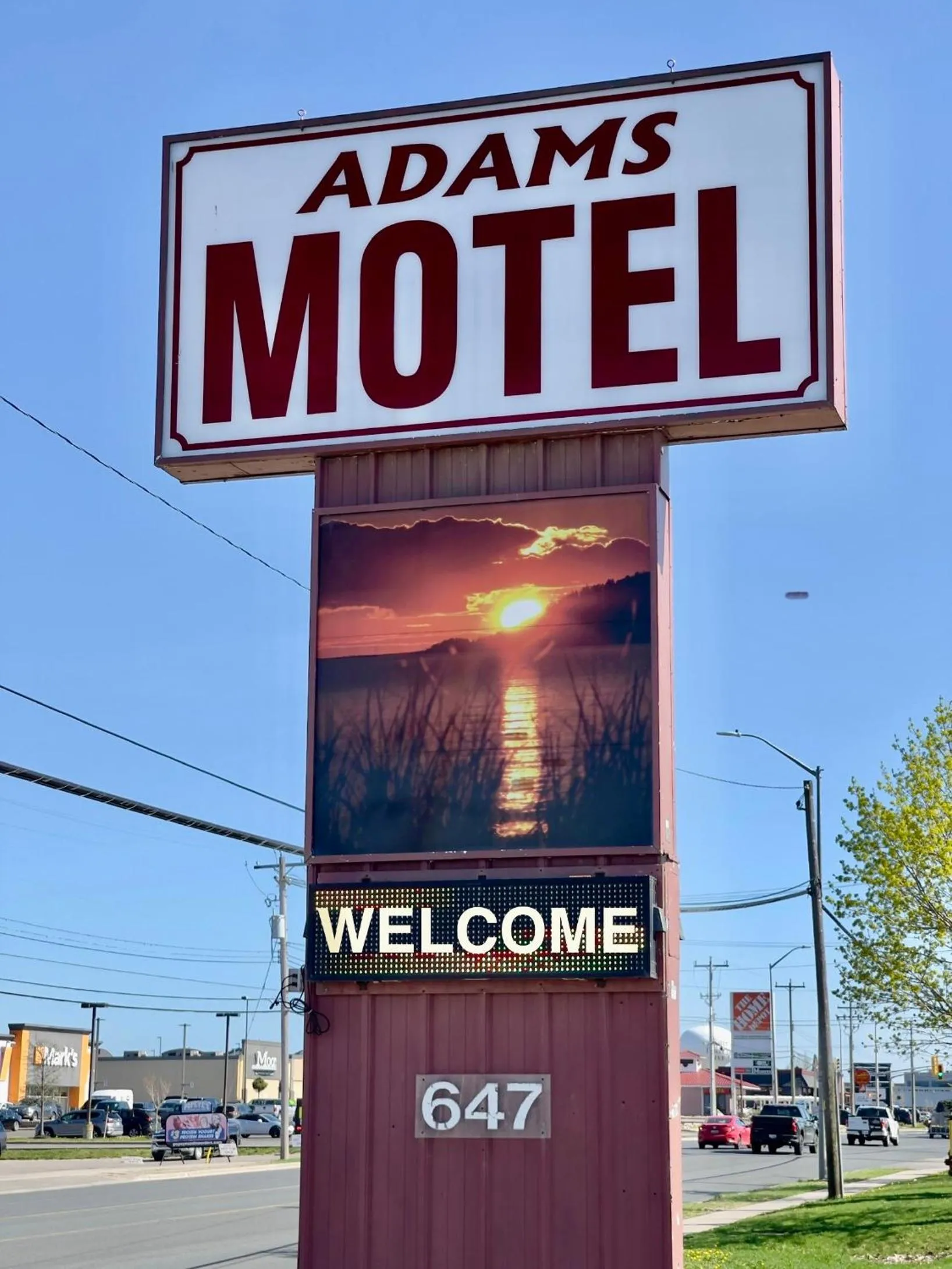 Adams Motel