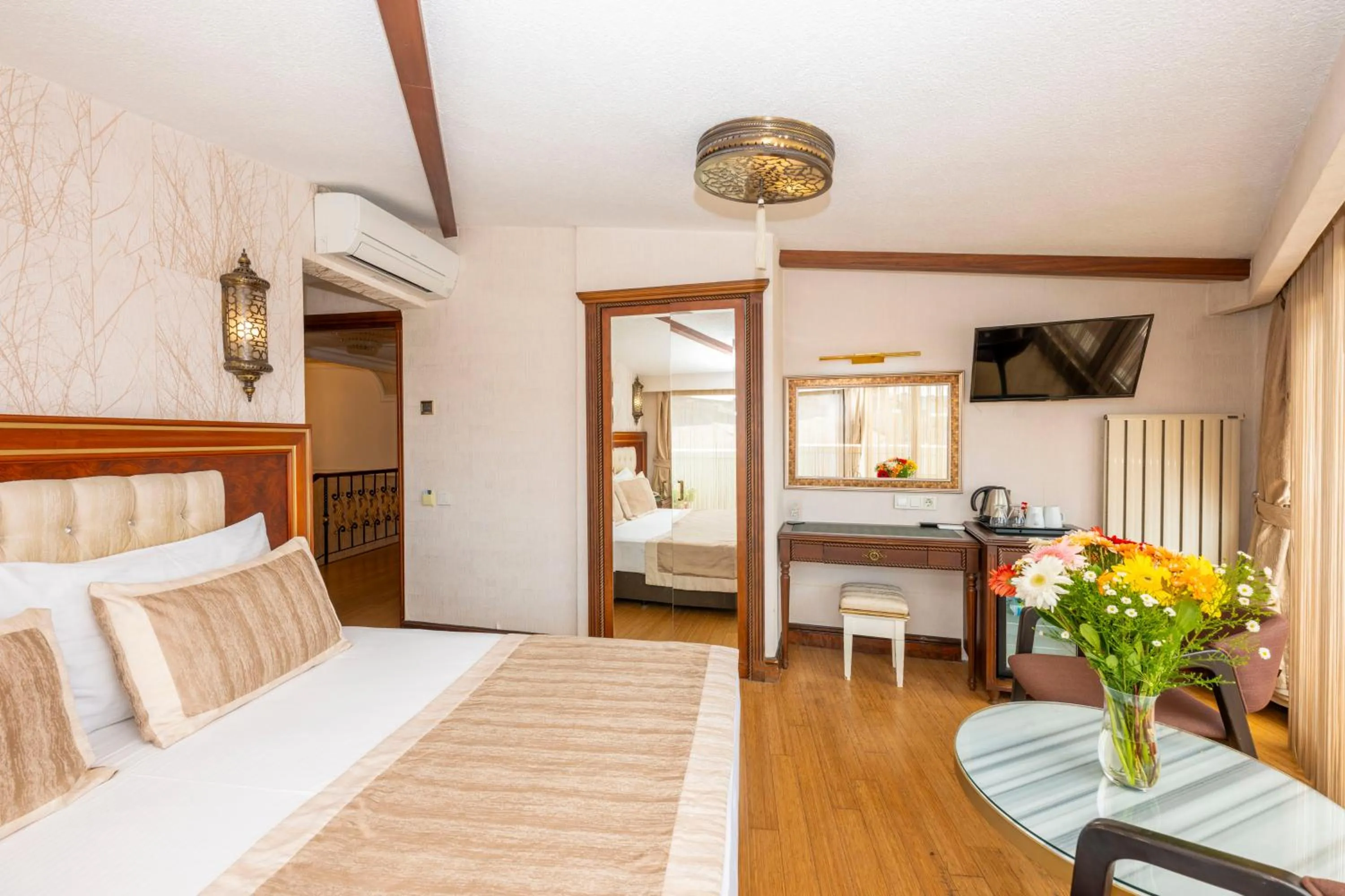 Photo of the whole room, Bed in Arden City Hotel-Special Category