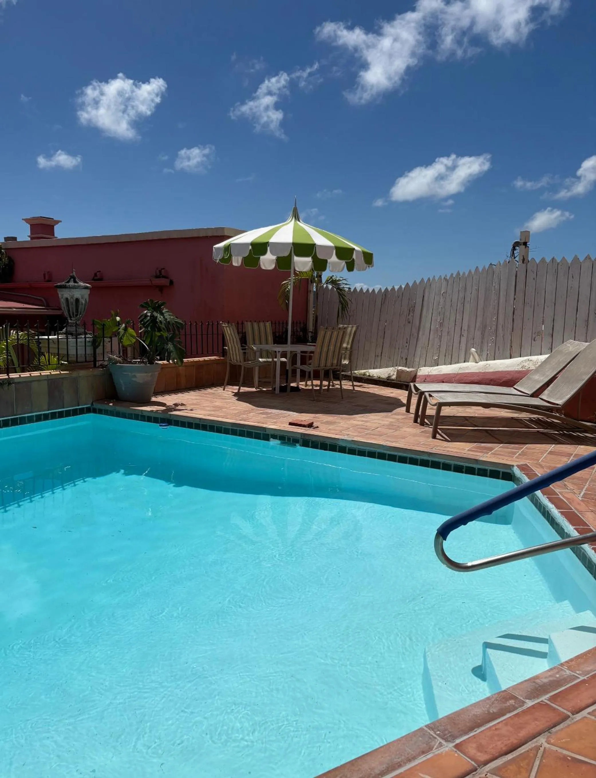 Pool view in Hotel 1829