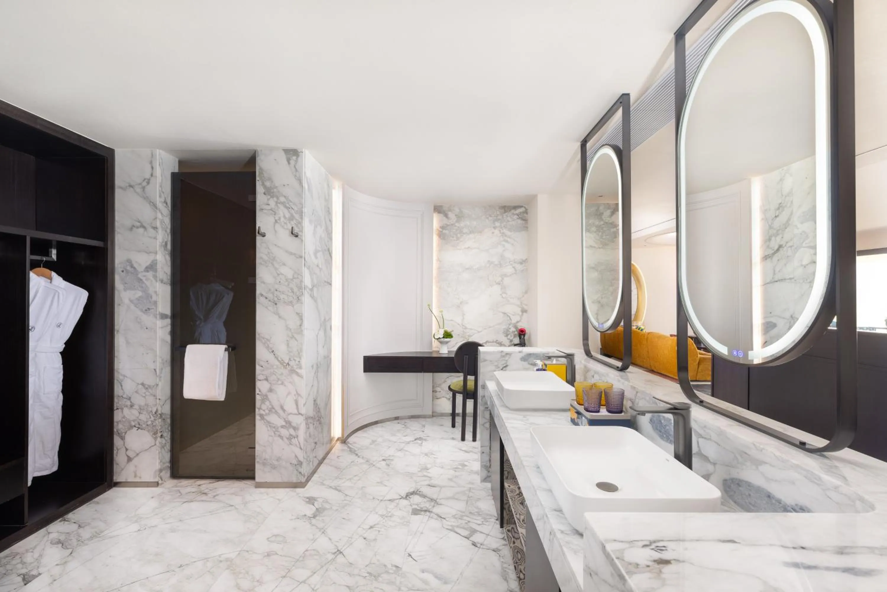 Bathroom in voco Guilin Yangshuo