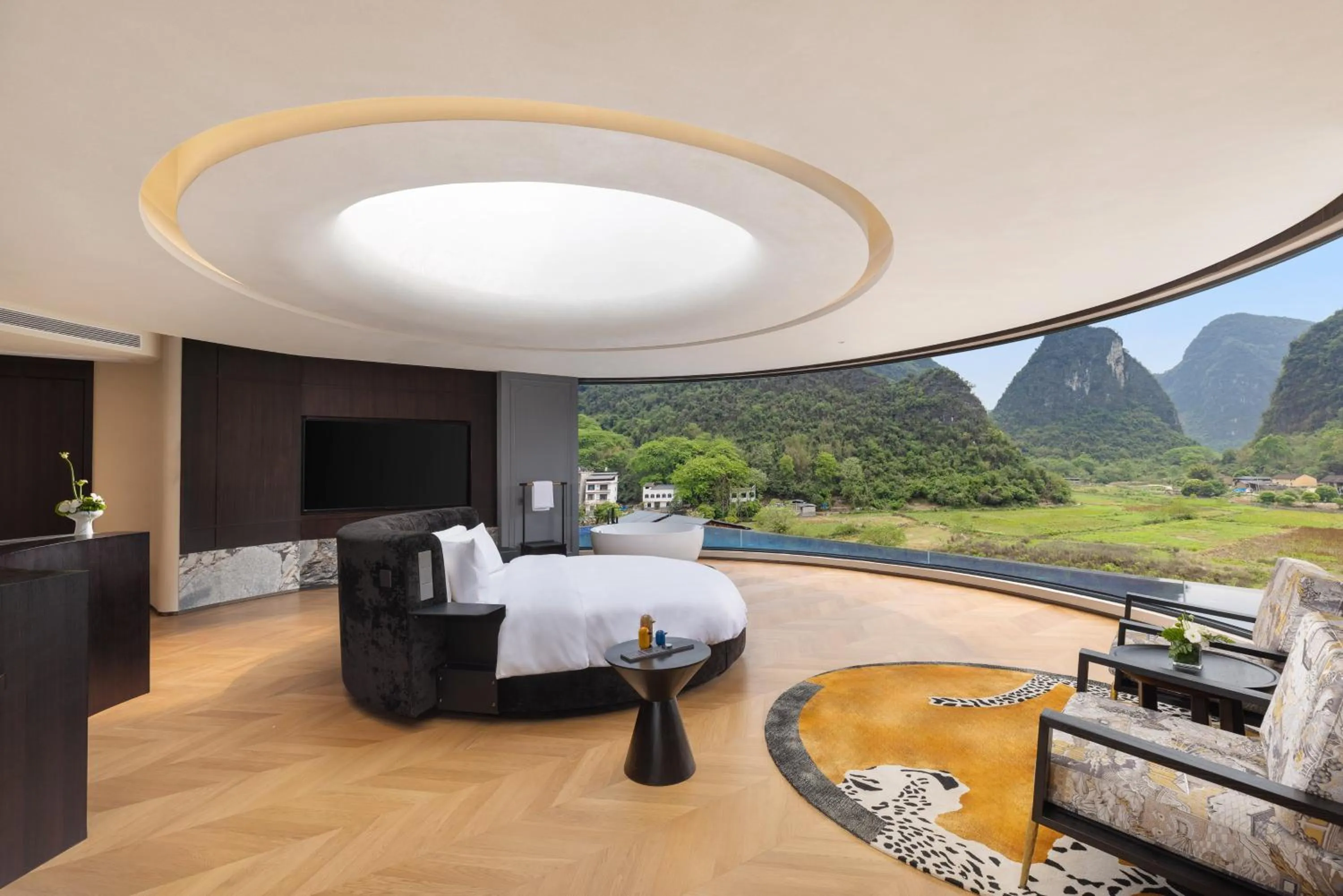 Photo of the whole room in voco Guilin Yangshuo