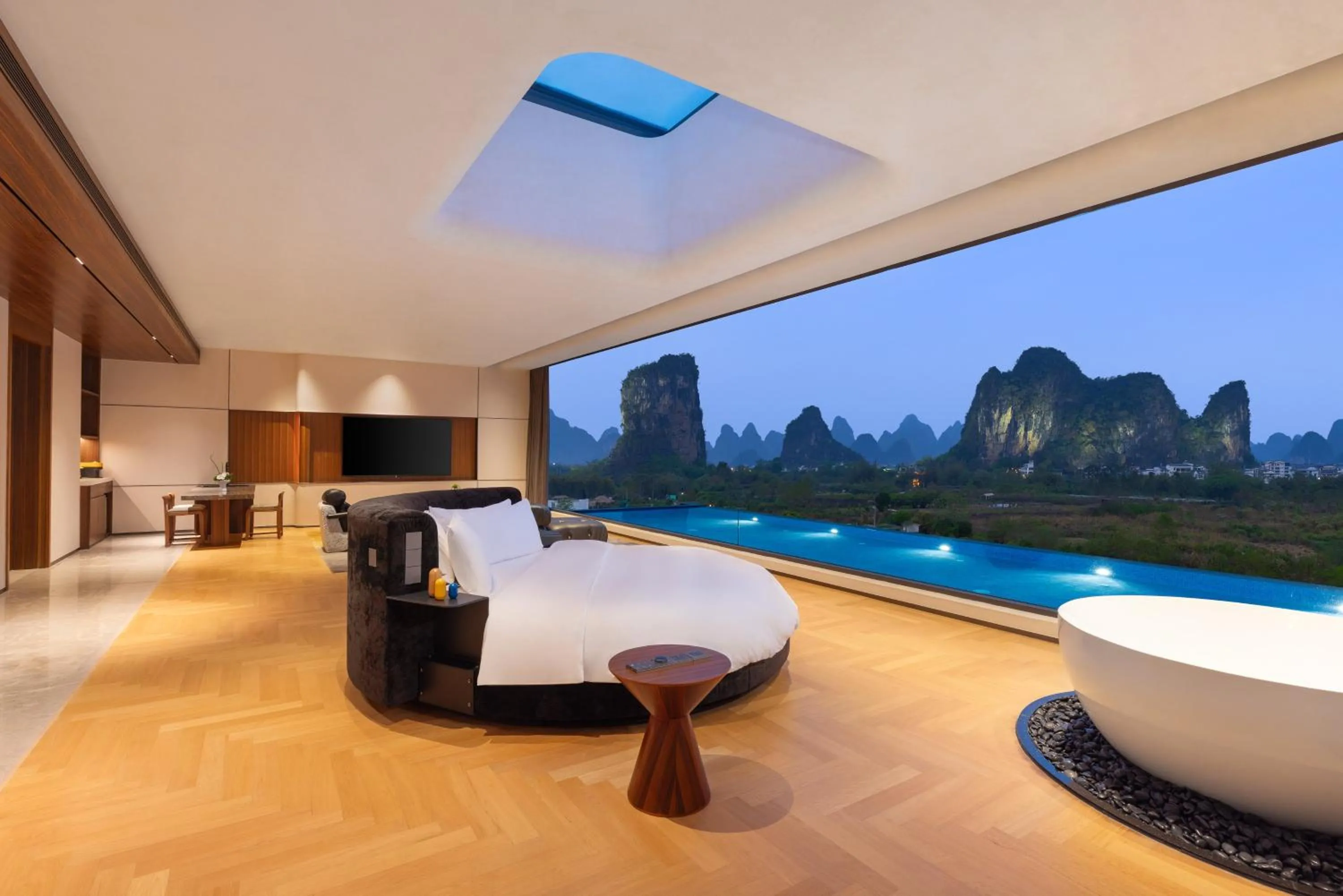 Photo of the whole room in voco Guilin Yangshuo