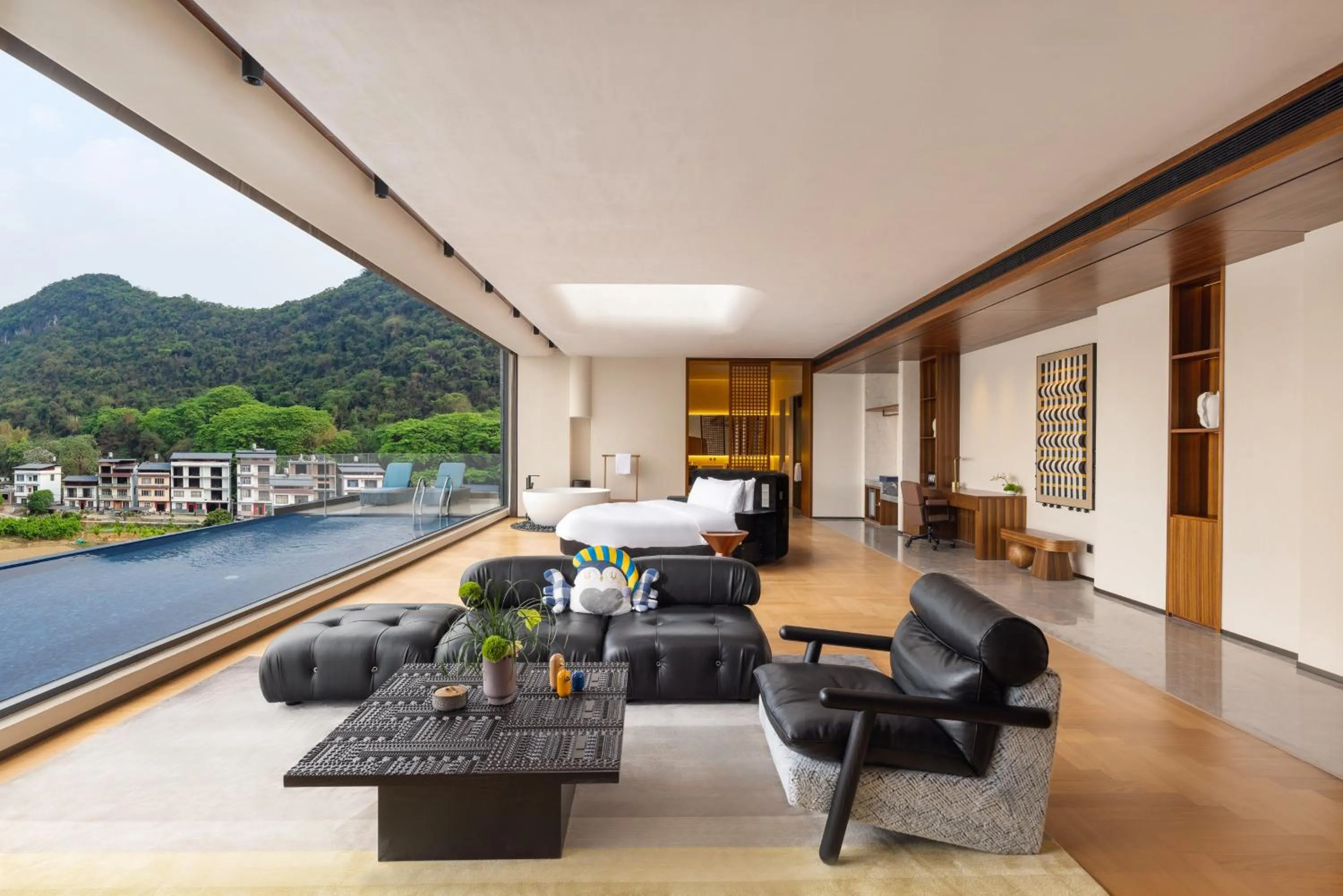 Photo of the whole room in voco Guilin Yangshuo