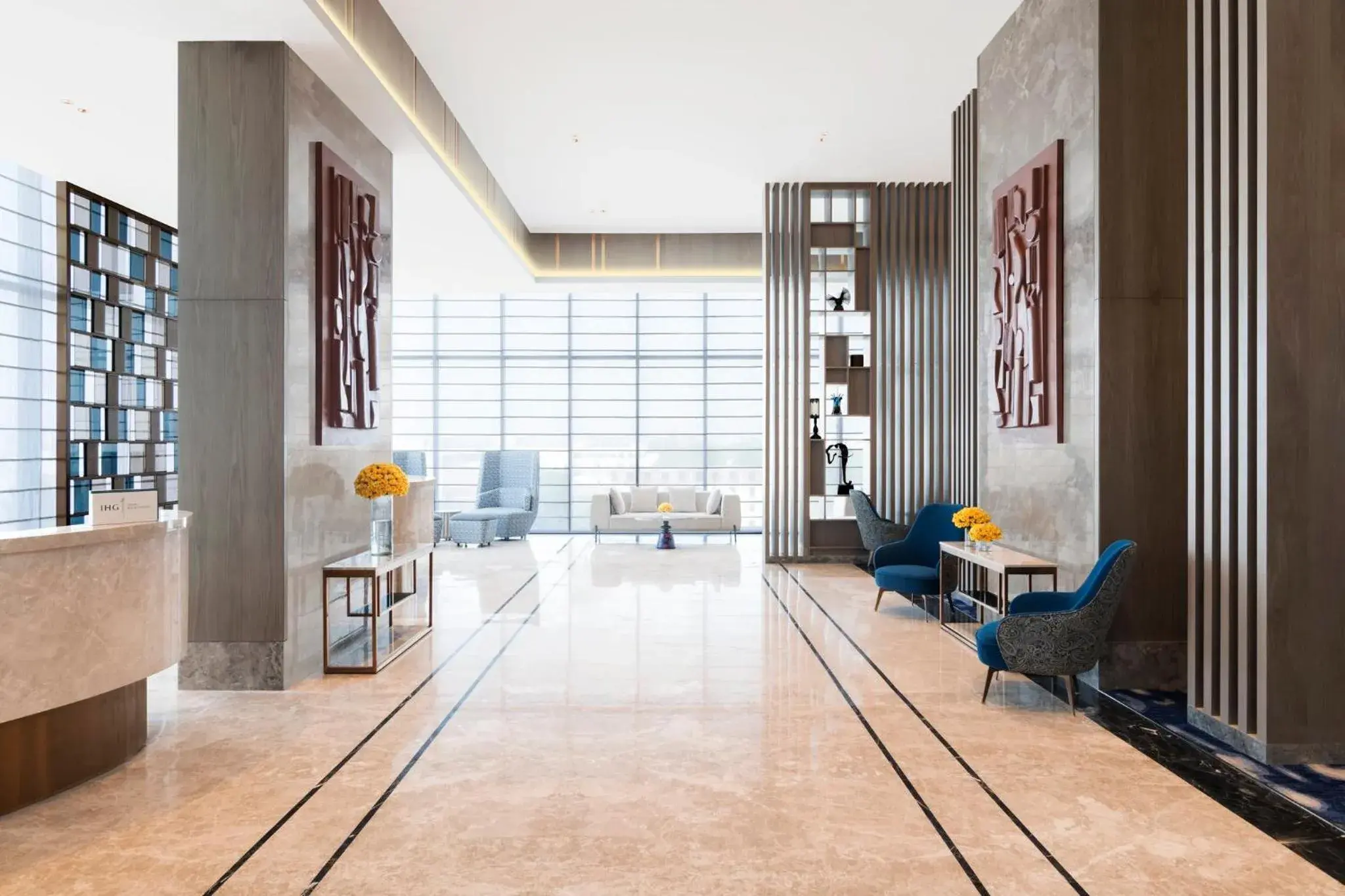 Property building in Crowne Plaza Lucknow by IHG Property building in Crowne Plaza Lucknow by IHG